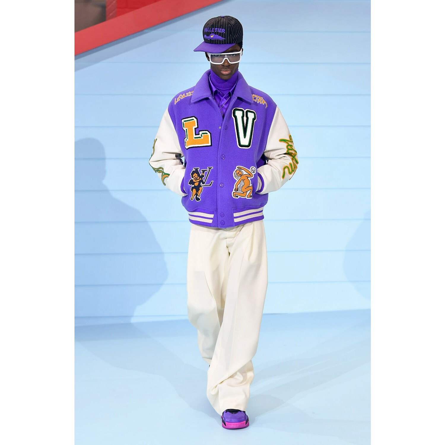 Фото Louis Vuitton Menswear Fall 2022 Collection / Louis Vuitton осень-зима 2022/2023