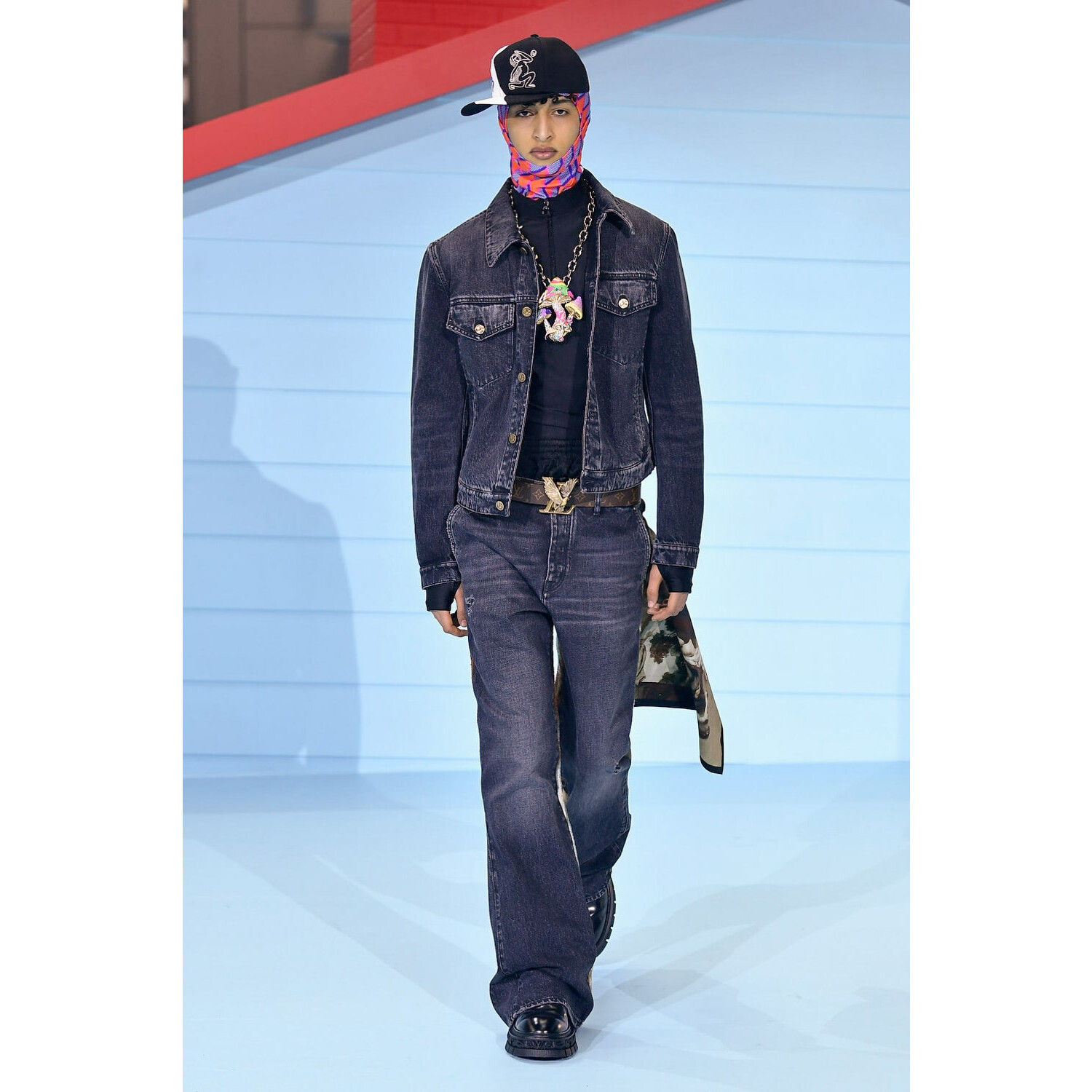 Фото Louis Vuitton Menswear Fall 2022 Collection / Louis Vuitton осень-зима 2022/2023
