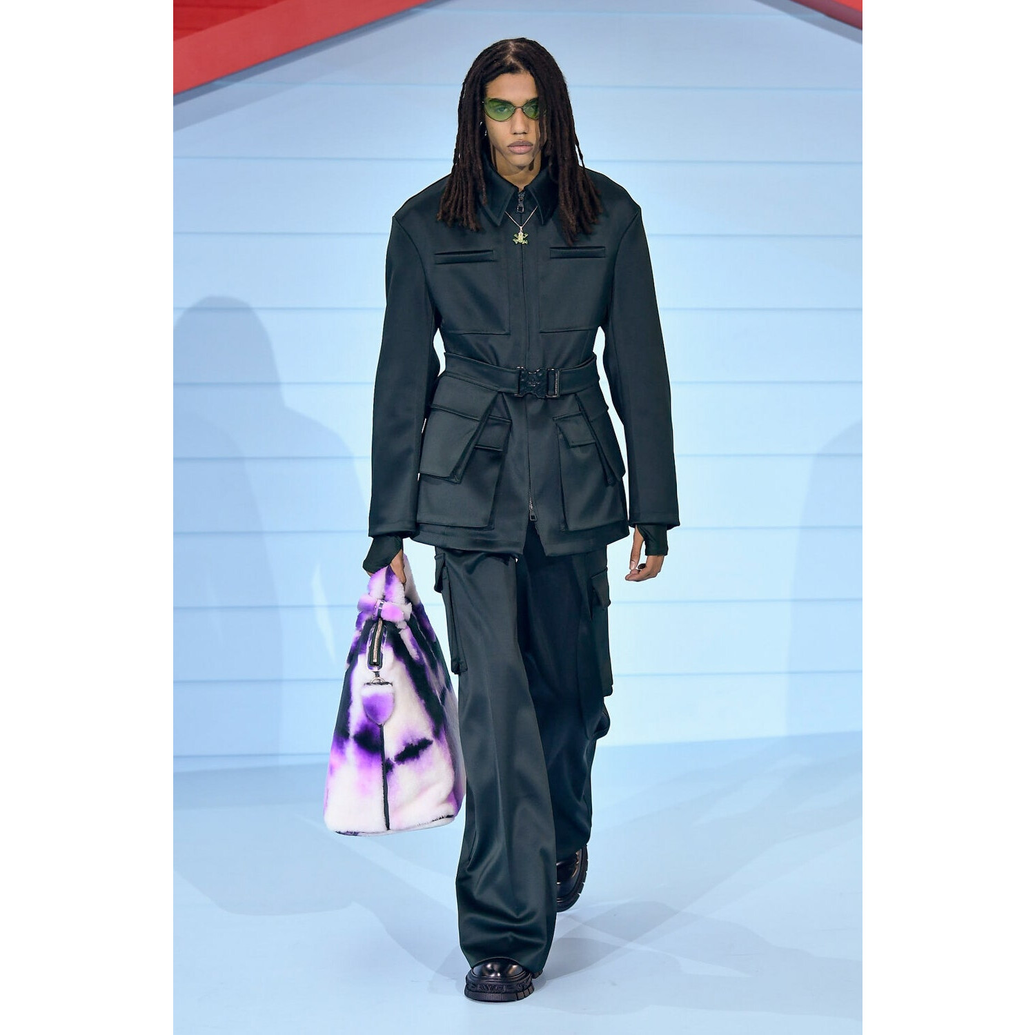 Фото Louis Vuitton Menswear Fall 2022 Collection / Louis Vuitton осень-зима 2022/2023