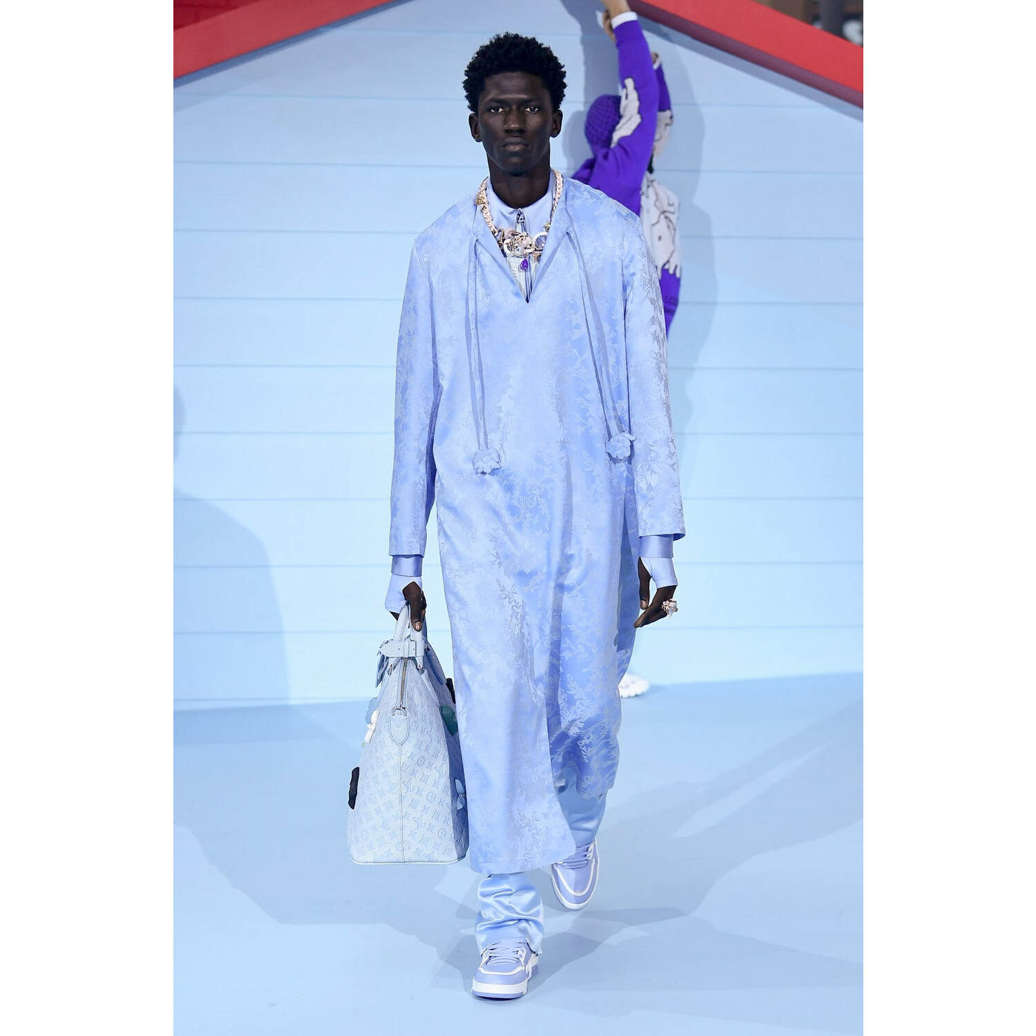 Фото Louis Vuitton Menswear Fall 2022 Collection / Louis Vuitton осень-зима 2022/2023