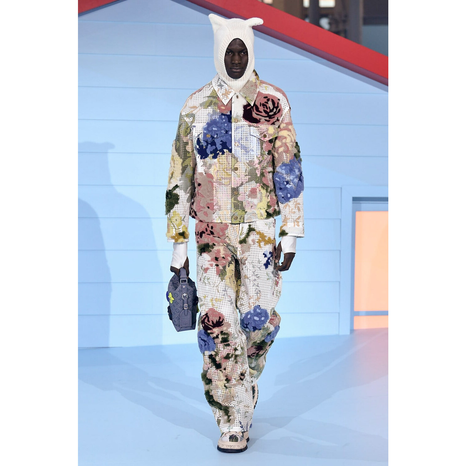 Фото Louis Vuitton Menswear Fall 2022 Collection / Louis Vuitton осень-зима 2022/2023