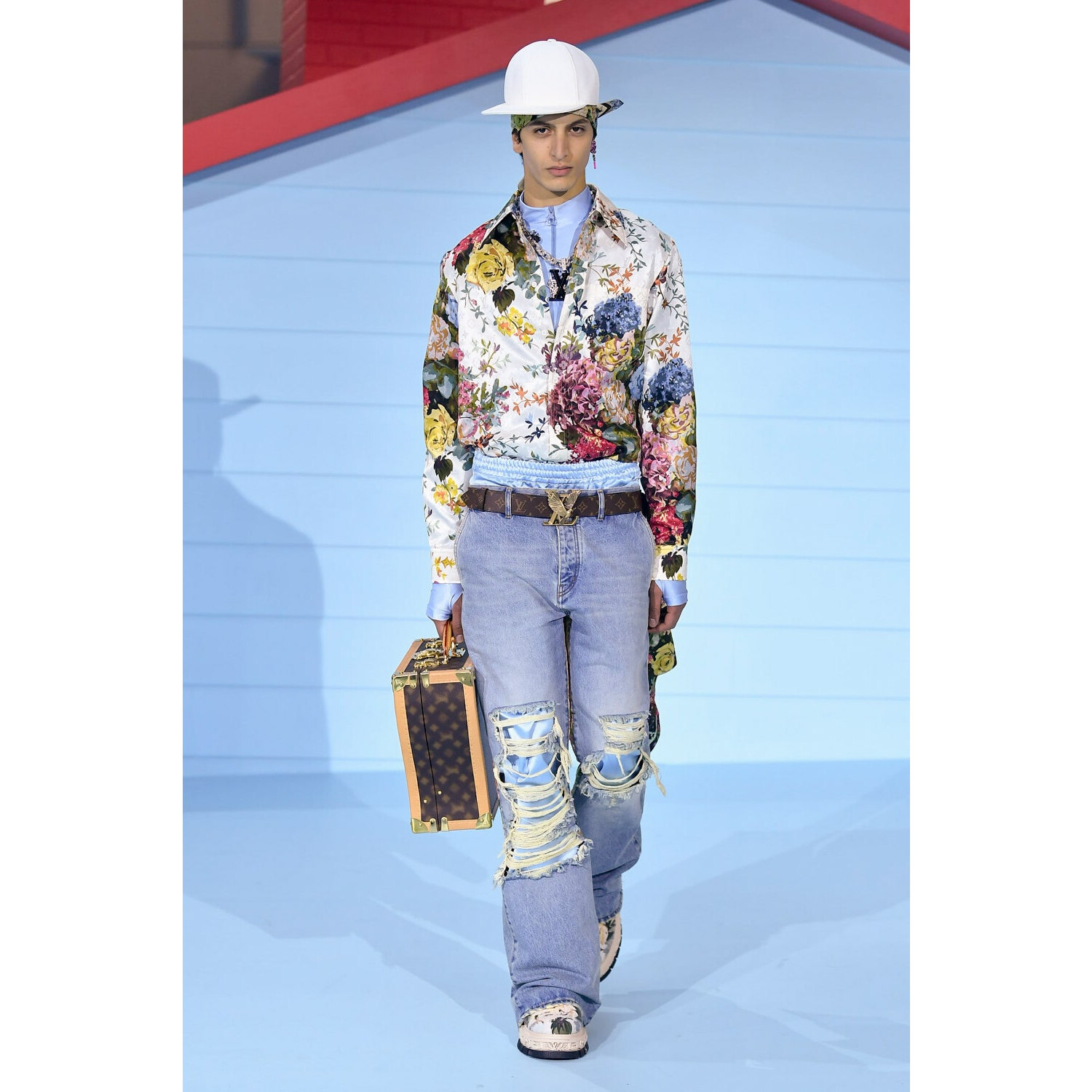 Фото Louis Vuitton Menswear Fall 2022 Collection / Louis Vuitton осень-зима 2022/2023