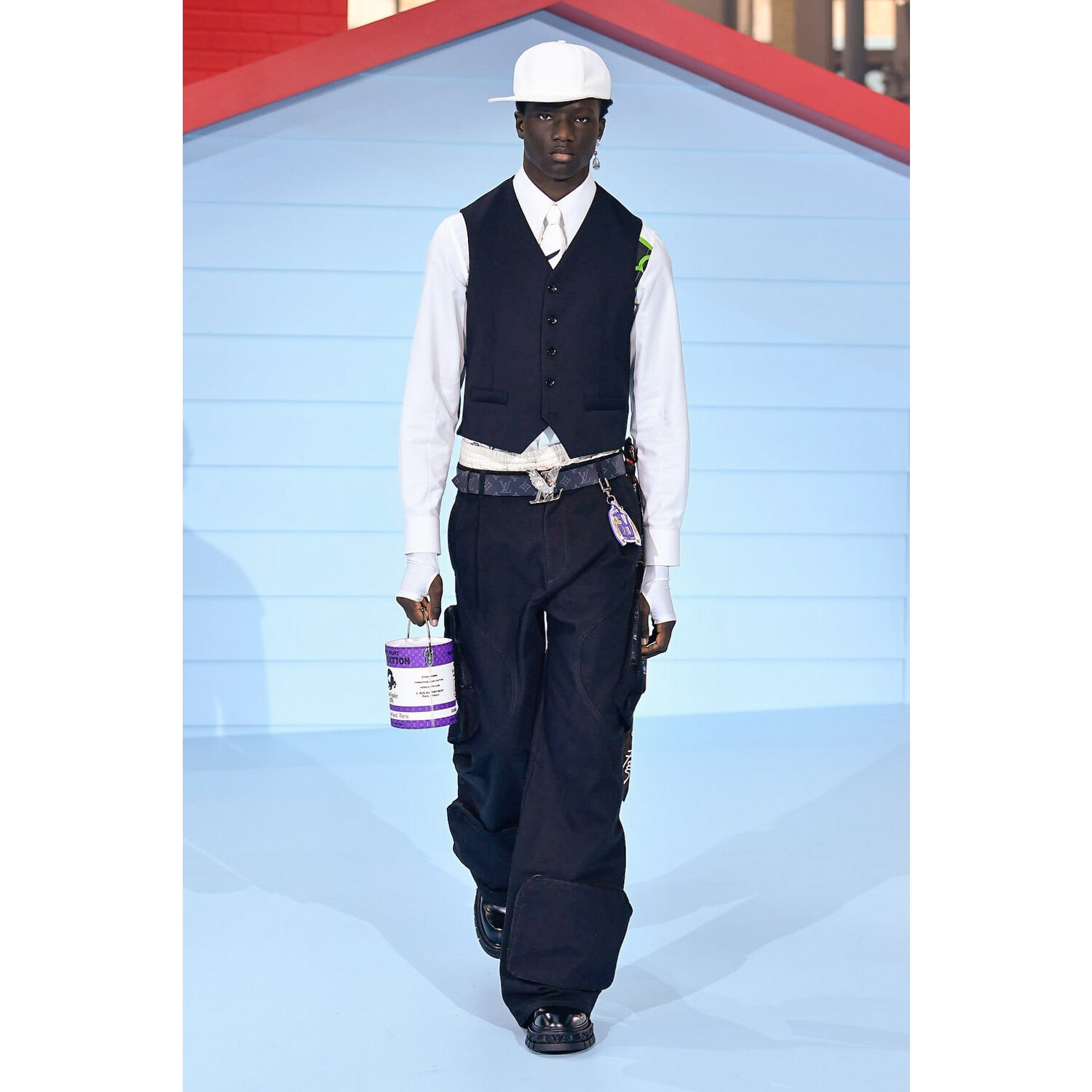 Фото Louis Vuitton Menswear Fall 2022 Collection / Louis Vuitton осень-зима 2022/2023