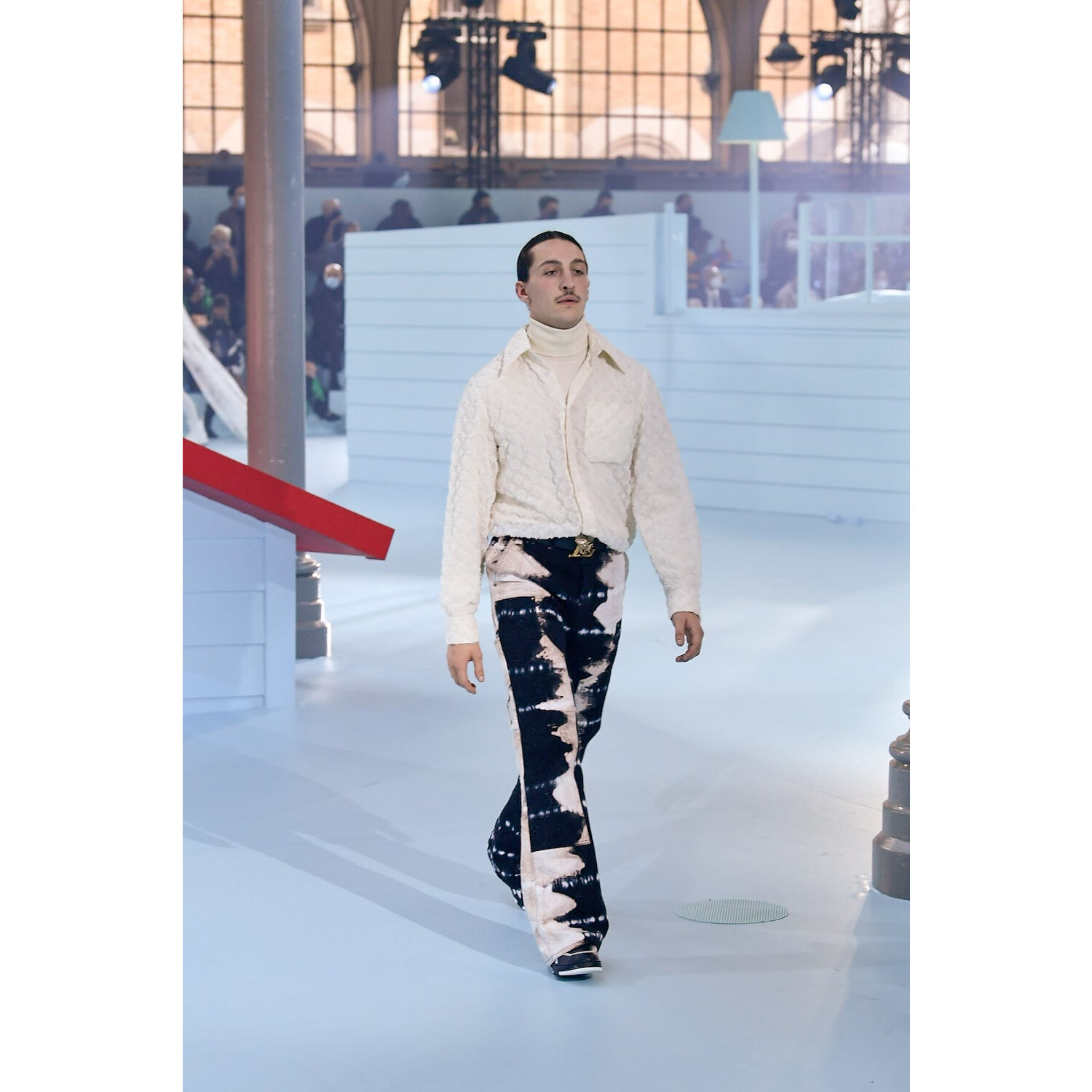 Фото Louis Vuitton Menswear Fall 2022 Collection / Louis Vuitton осень-зима 2022/2023