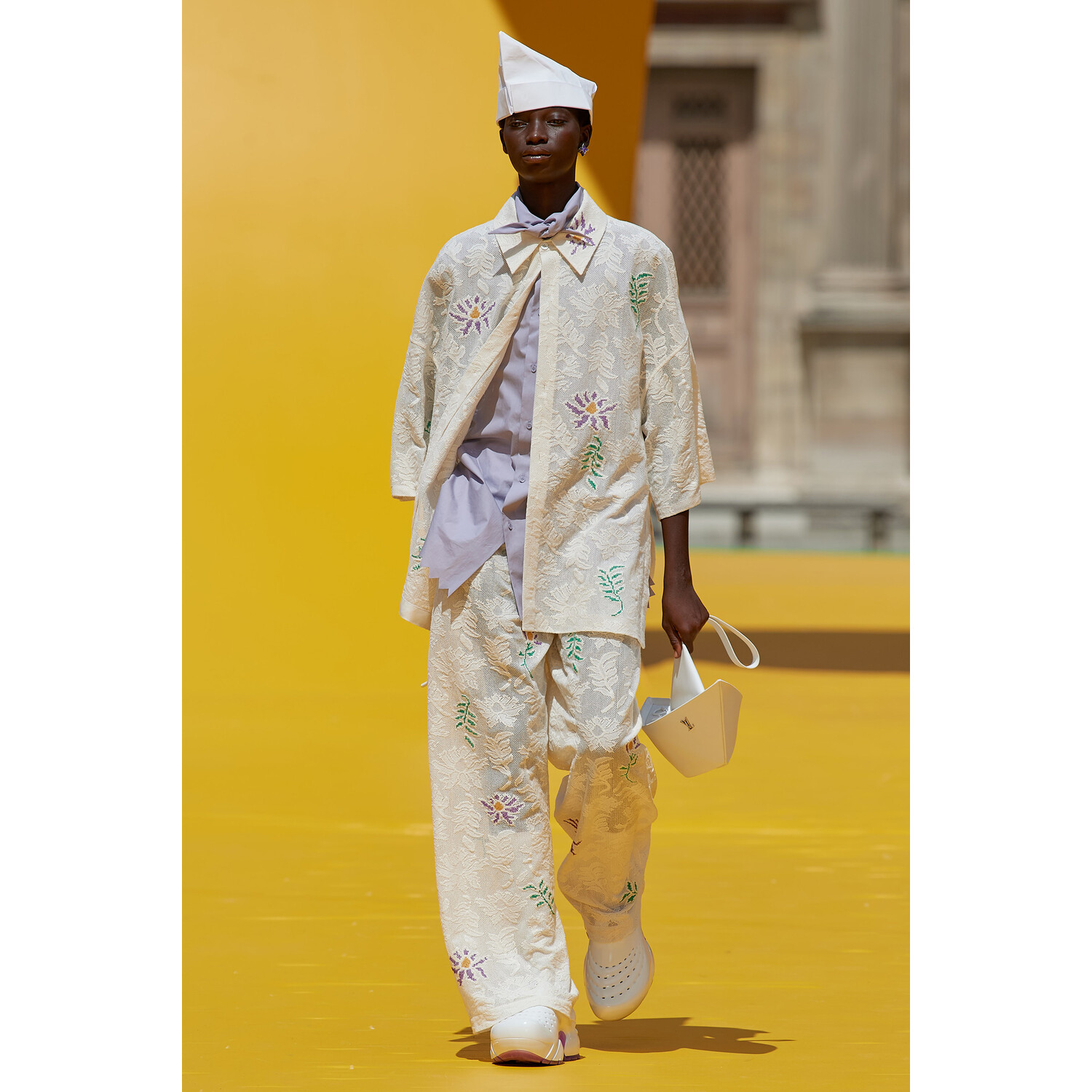 Фото Мужская коллекция Louis Vuitton весна-лето 2023 | Louis Vuitton Menswear Spring 2023