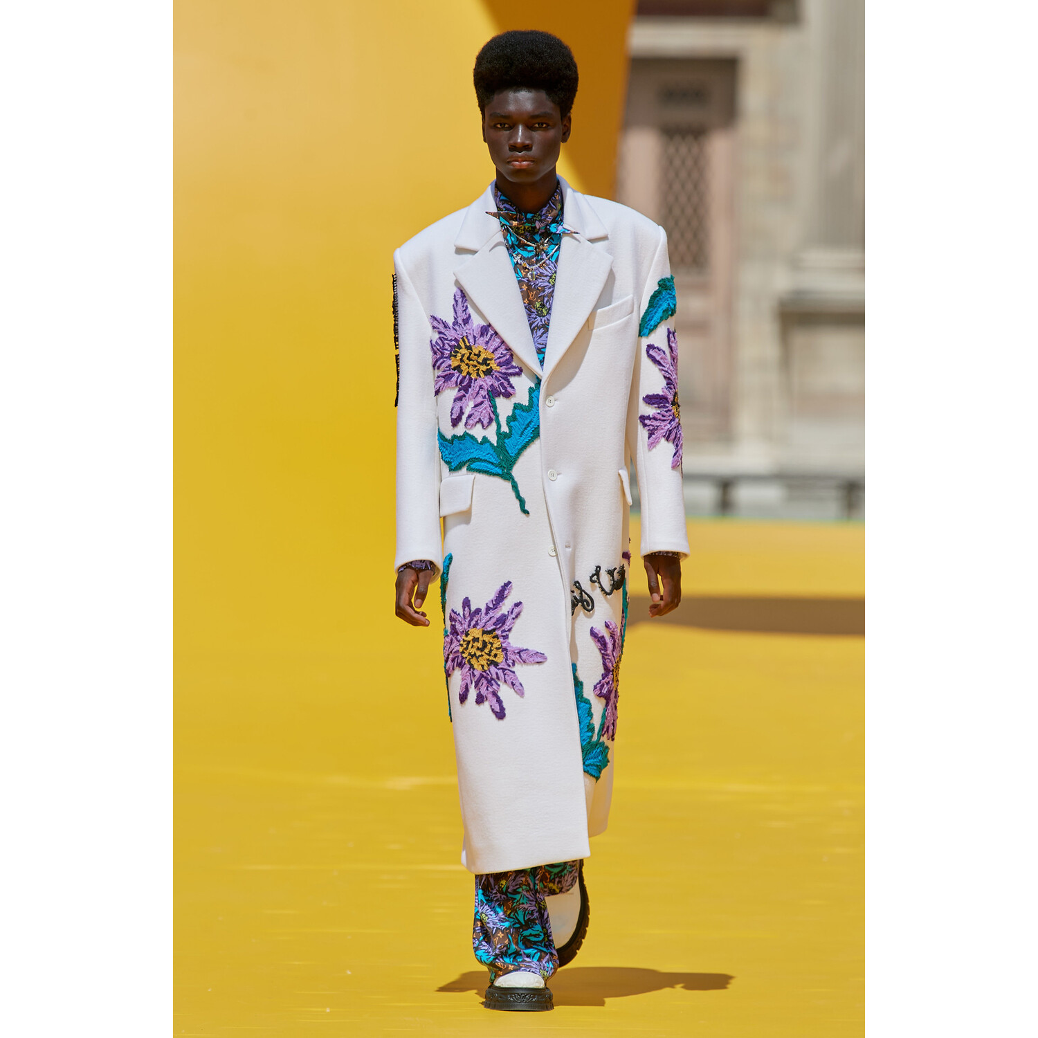 Фото Мужская коллекция Louis Vuitton весна-лето 2023 | Louis Vuitton Menswear Spring 2023