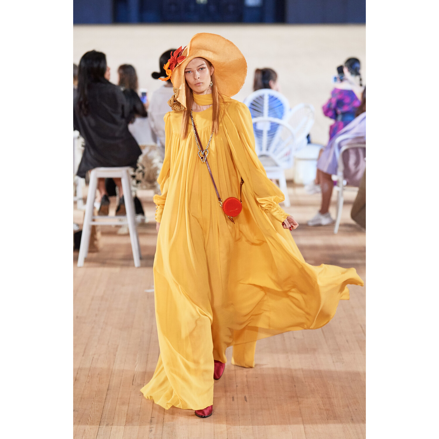 Фото Marc Jacobs Spring 2020 / Marc Jacobs весна-лето 2020 / Неделя моды: Нью-Йорк