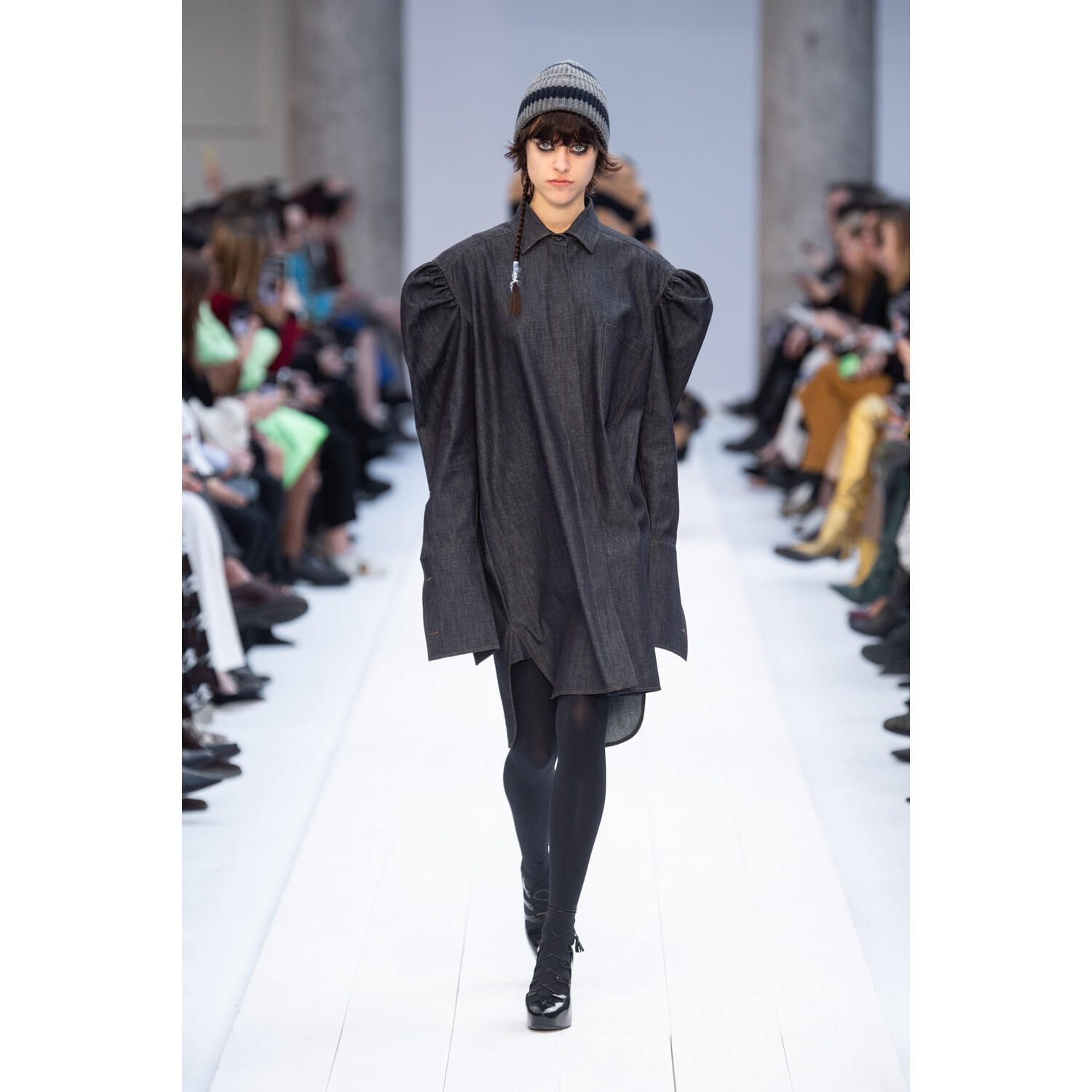 Фото Max Mara Fall 2020 Ready-to-Wear / Макс Мара осень 2019 / Неделя моды: Милан