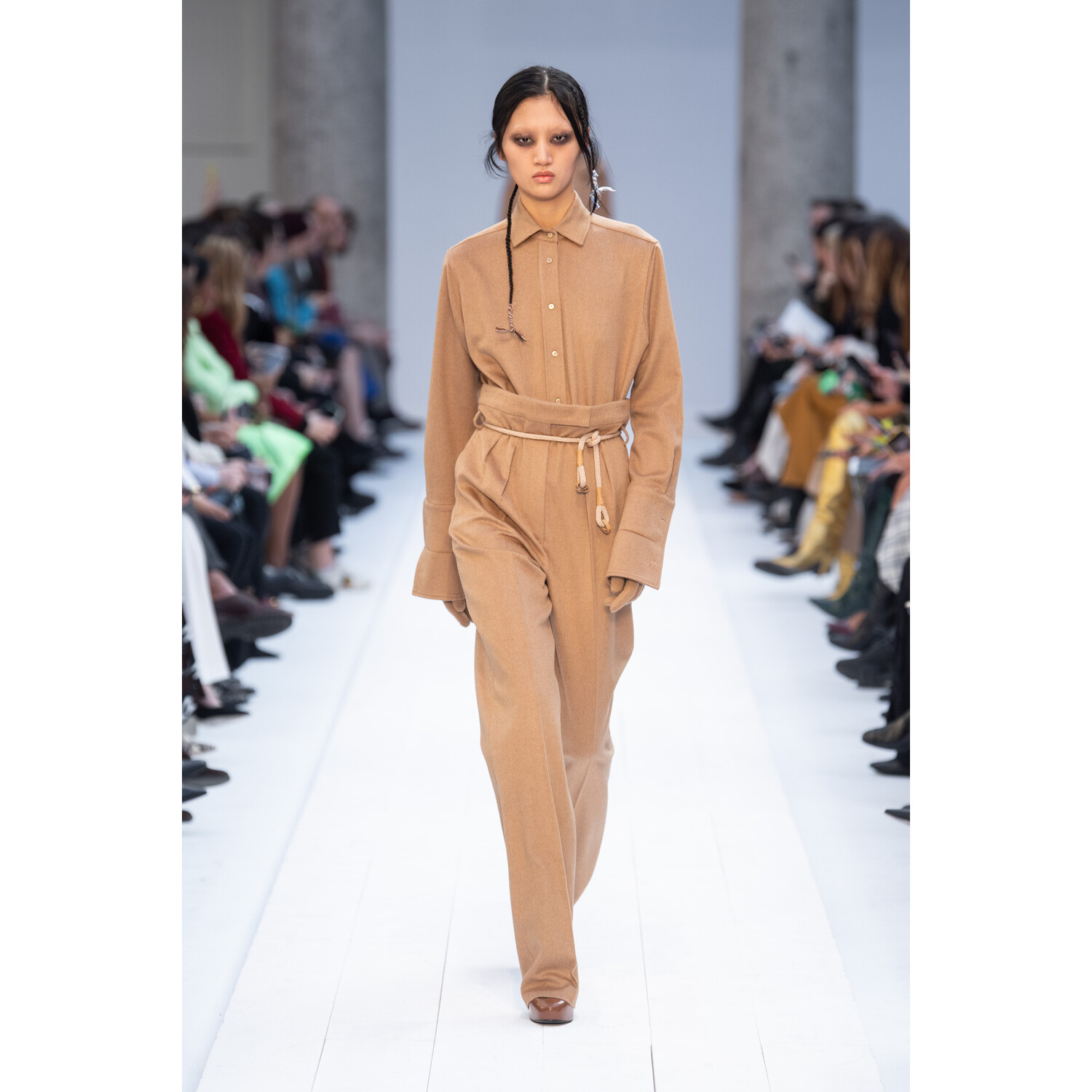 Фото Max Mara Fall 2020 Ready-to-Wear / Макс Мара осень 2019 / Неделя моды: Милан