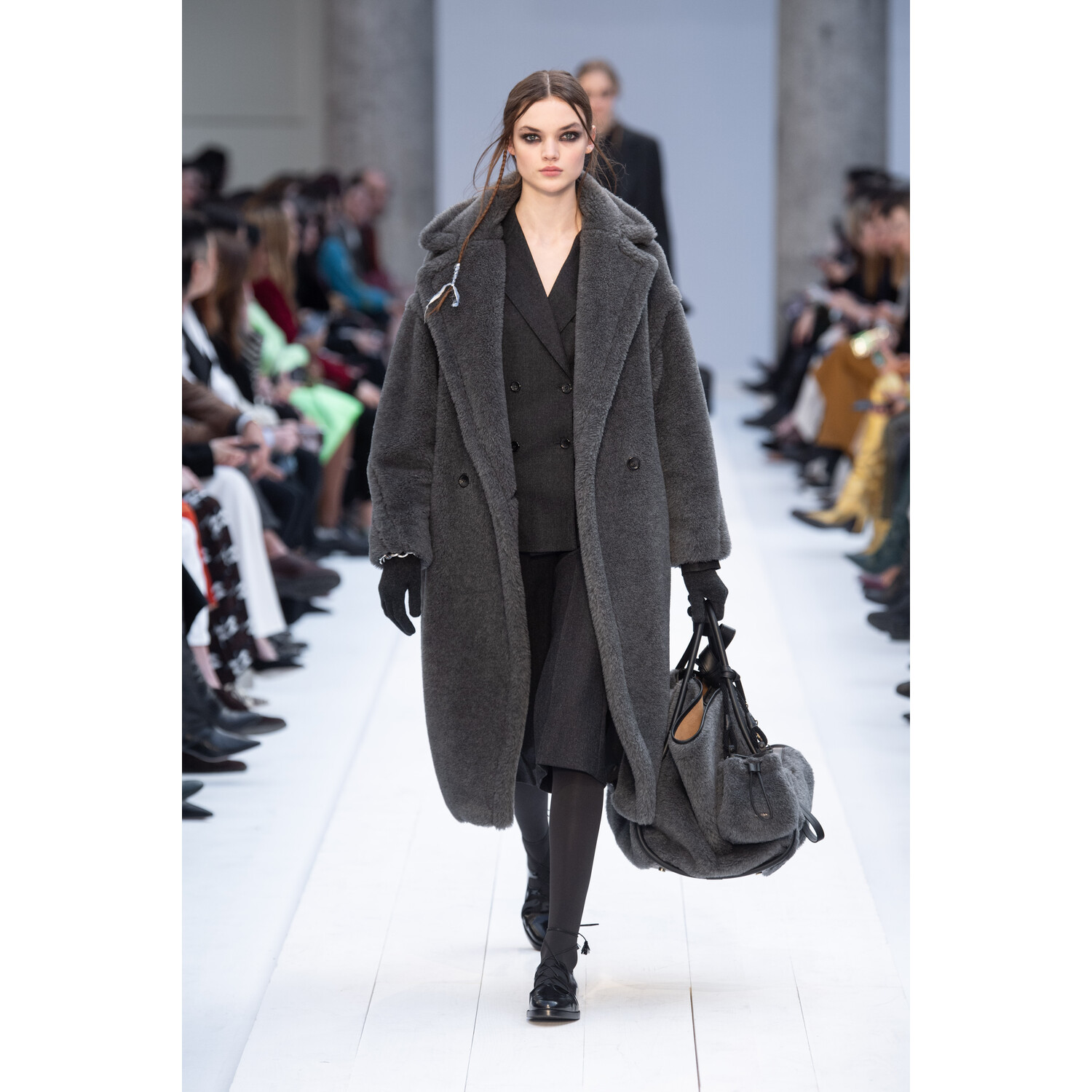 Фото Max Mara Fall 2020 Ready-to-Wear / Макс Мара осень 2019 / Неделя моды: Милан