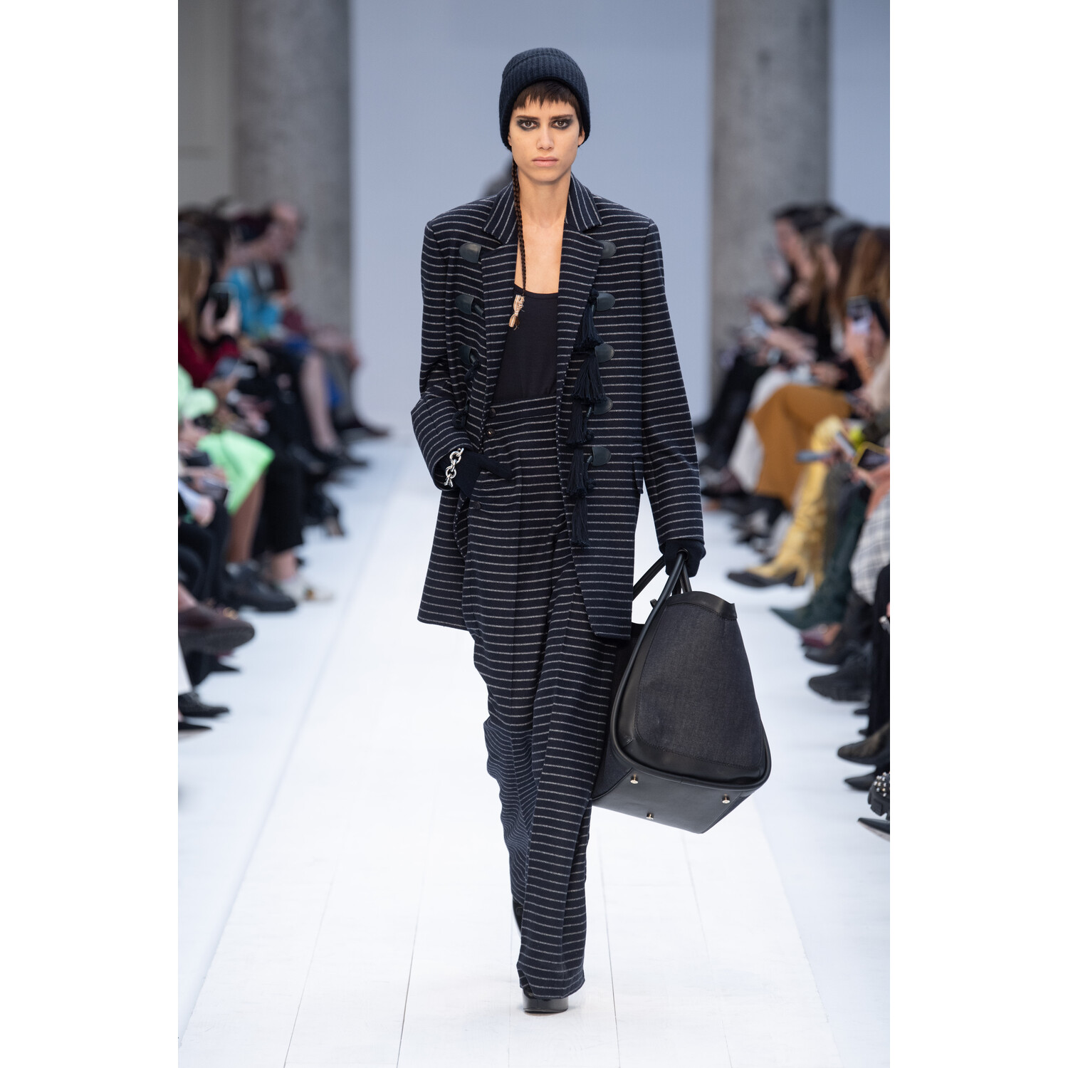 Фото Max Mara Fall 2020 Ready-to-Wear / Макс Мара осень 2019 / Неделя моды: Милан