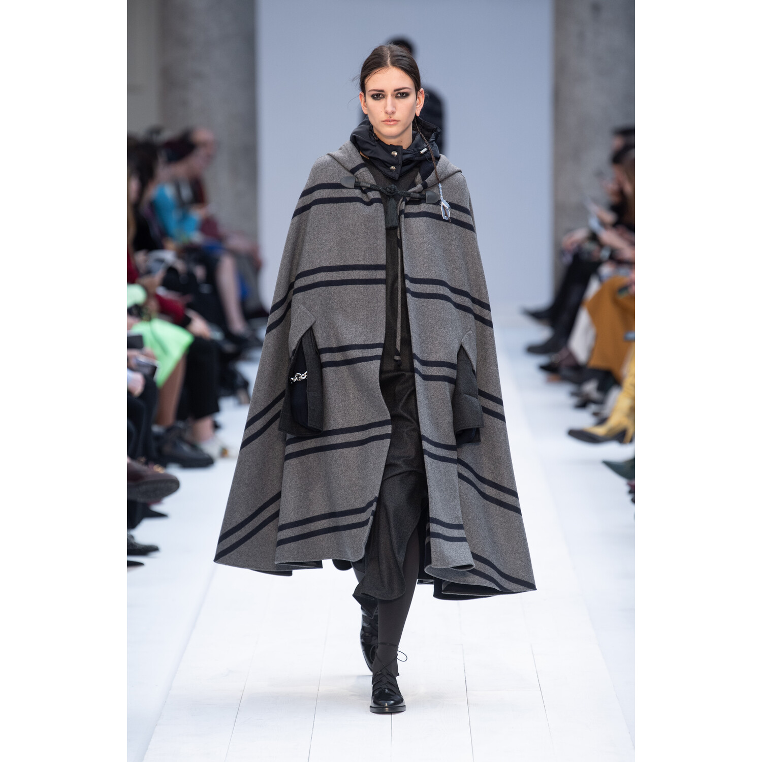Фото Max Mara Fall 2020 Ready-to-Wear / Макс Мара осень 2019 / Неделя моды: Милан