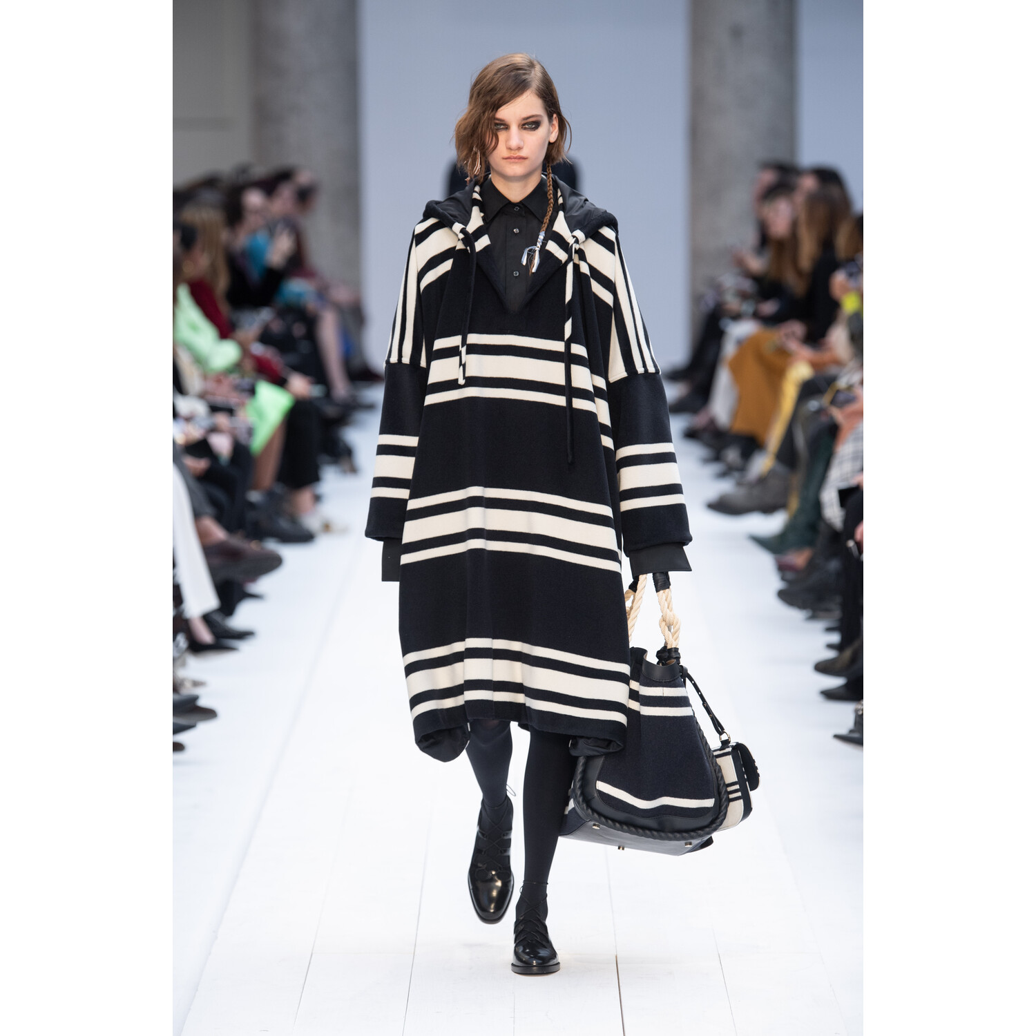 Фото Max Mara Fall 2020 Ready-to-Wear / Макс Мара осень 2019 / Неделя моды: Милан