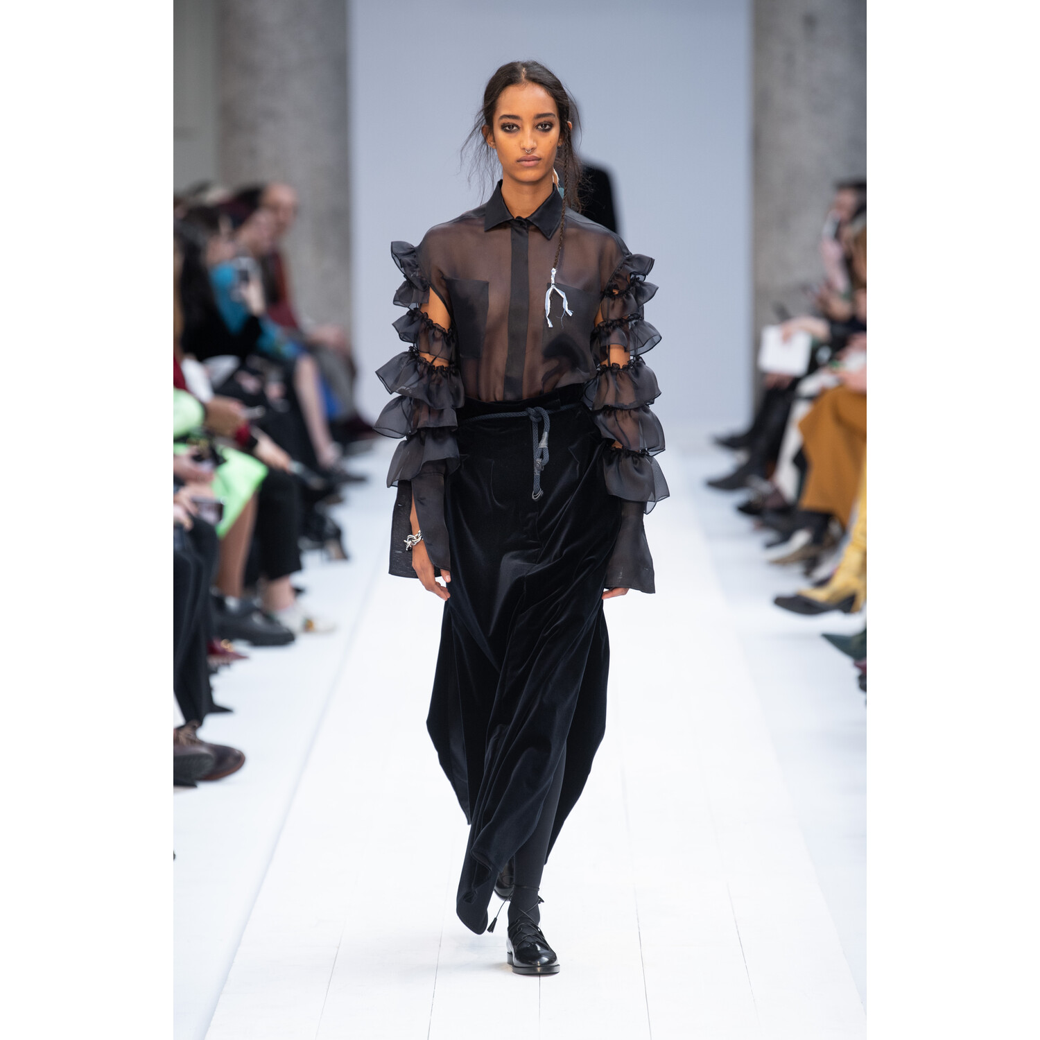 Фото Max Mara Fall 2020 Ready-to-Wear / Макс Мара осень 2019 / Неделя моды: Милан