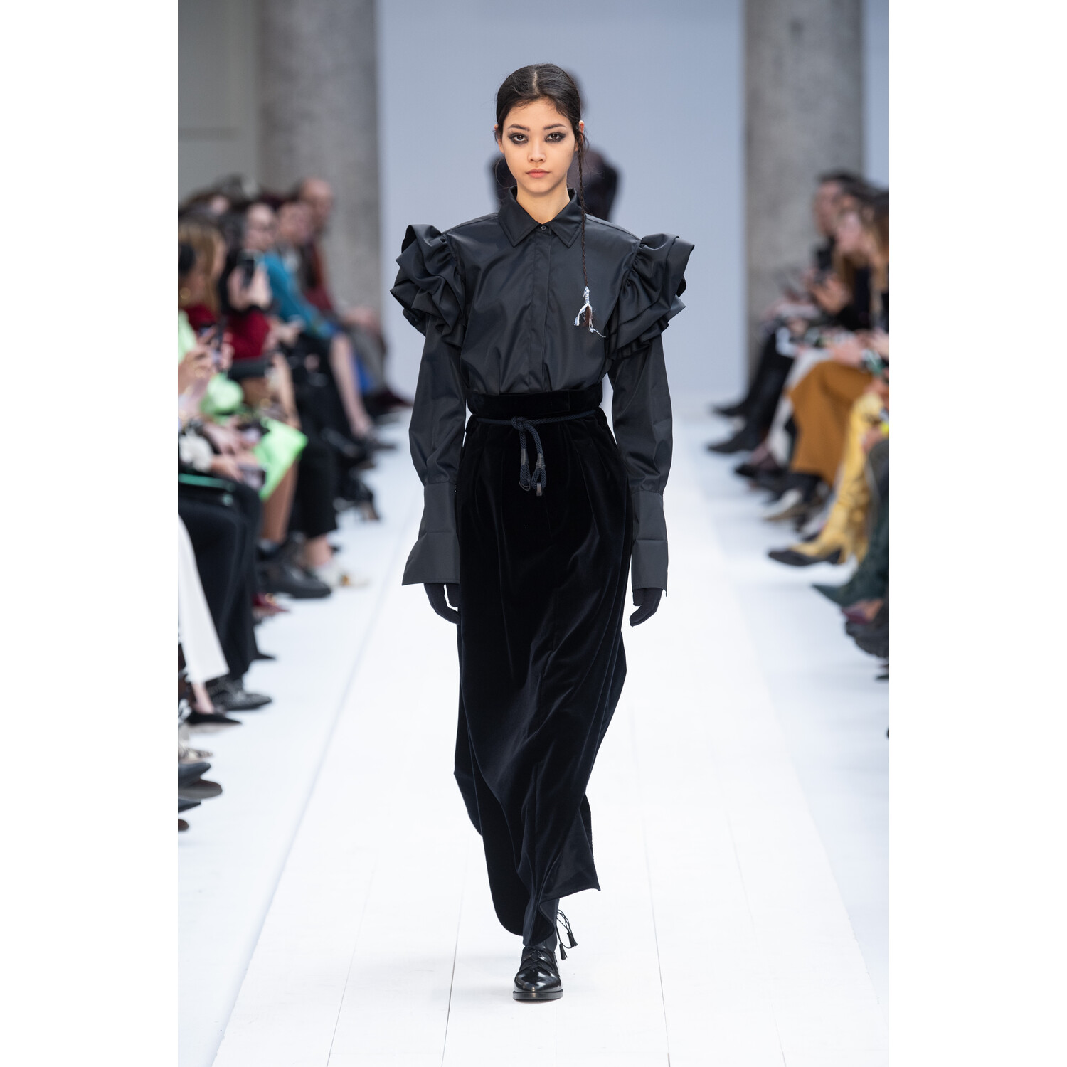 Фото Max Mara Fall 2020 Ready-to-Wear / Макс Мара осень 2019 / Неделя моды: Милан