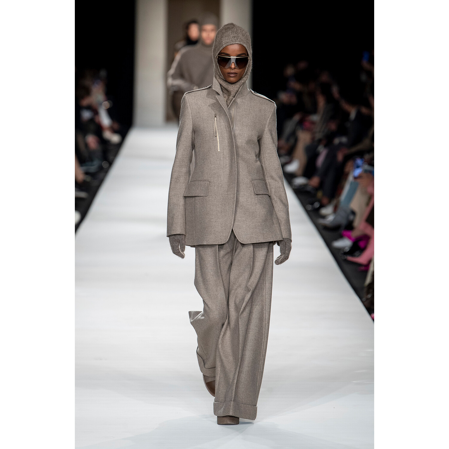 Фото Max Mara Fall 2022 Collection / Max Mara осень-зима 2022