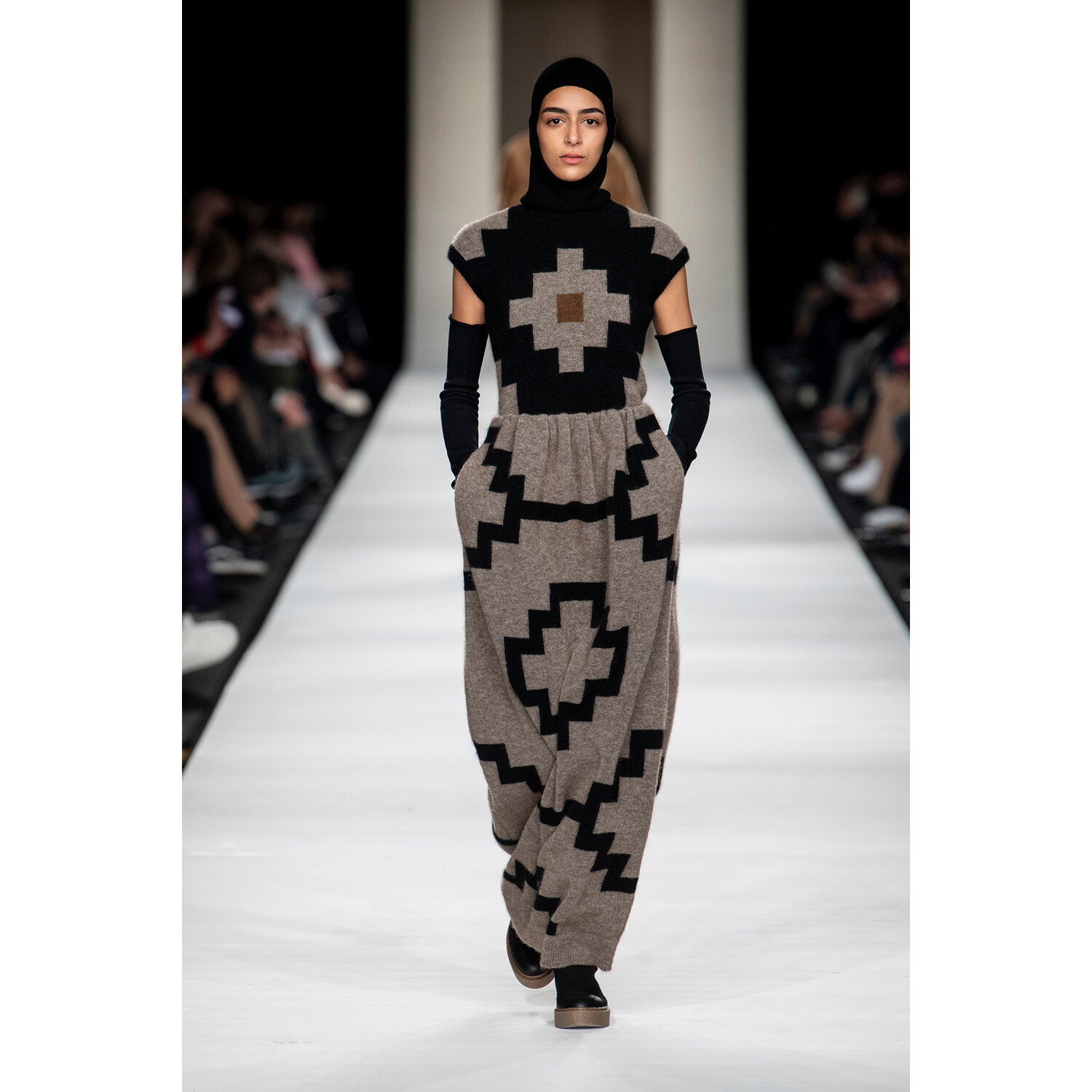 Фото Max Mara Fall 2022 Collection / Max Mara осень-зима 2022