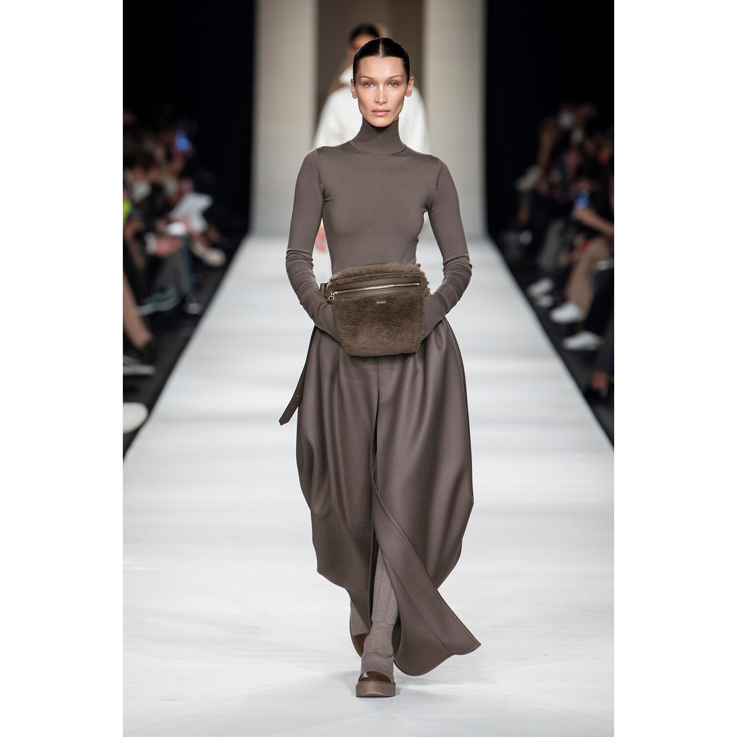 Фото Max Mara Fall 2022 Collection / Max Mara осень-зима 2022