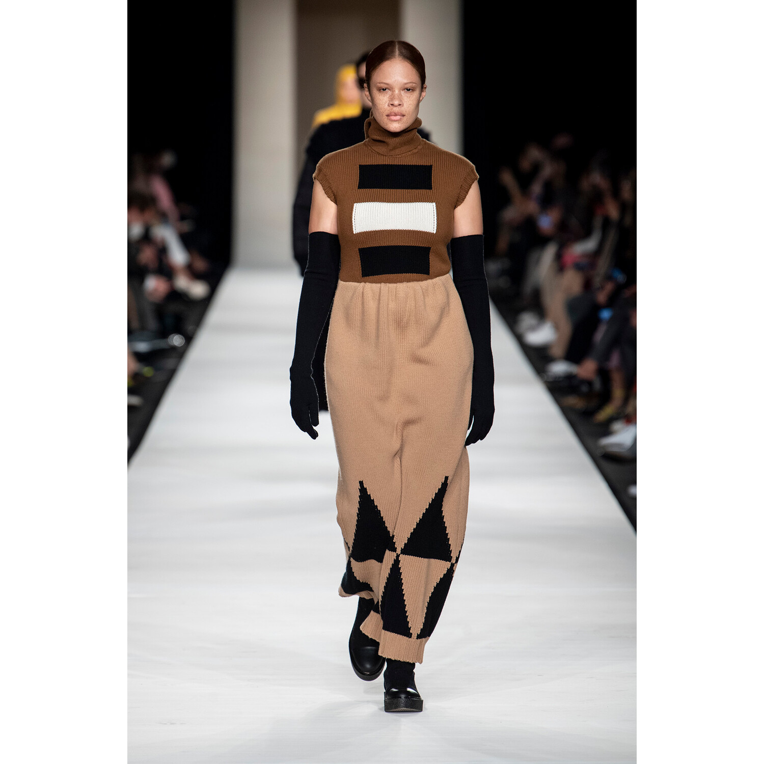 Фото Max Mara Fall 2022 Collection / Max Mara осень-зима 2022