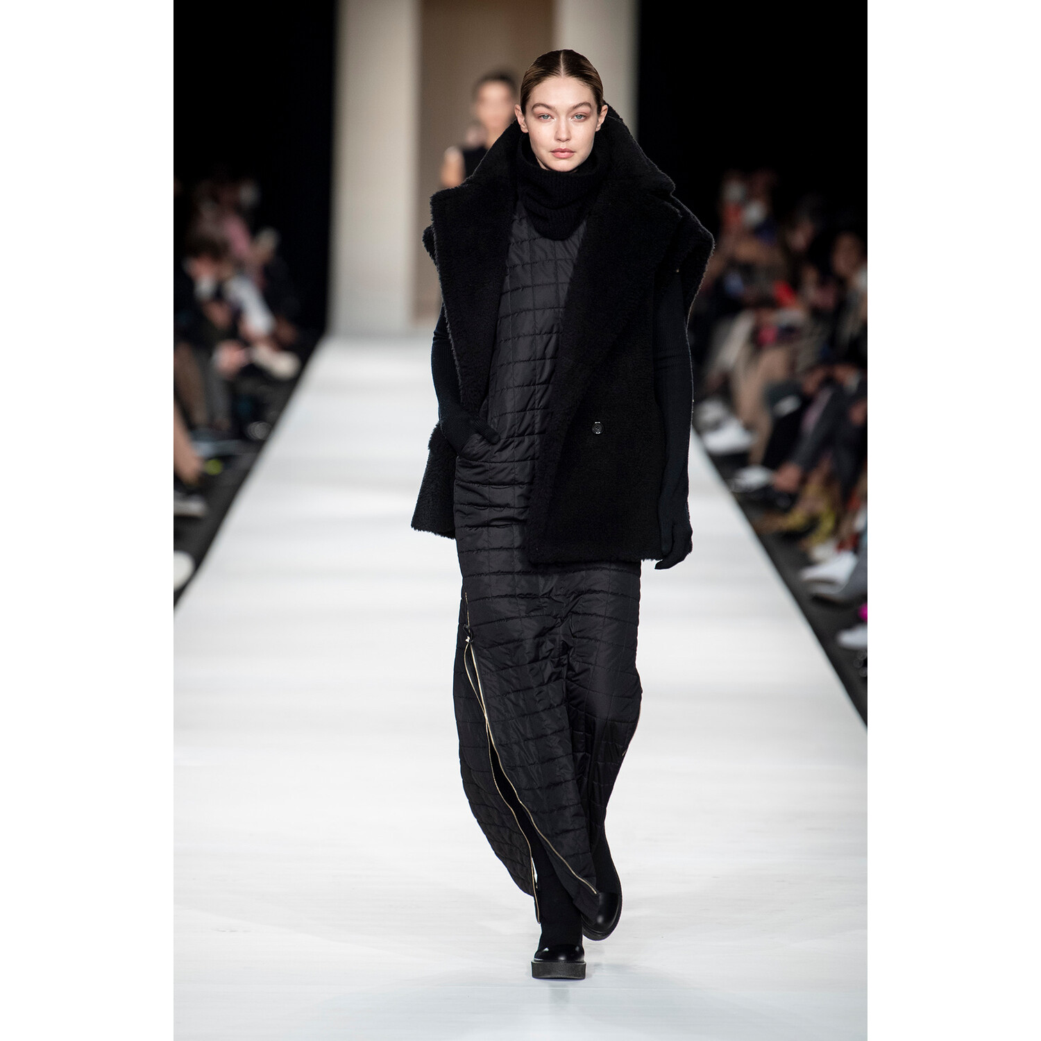 Фото Max Mara Fall 2022 Collection / Max Mara осень-зима 2022