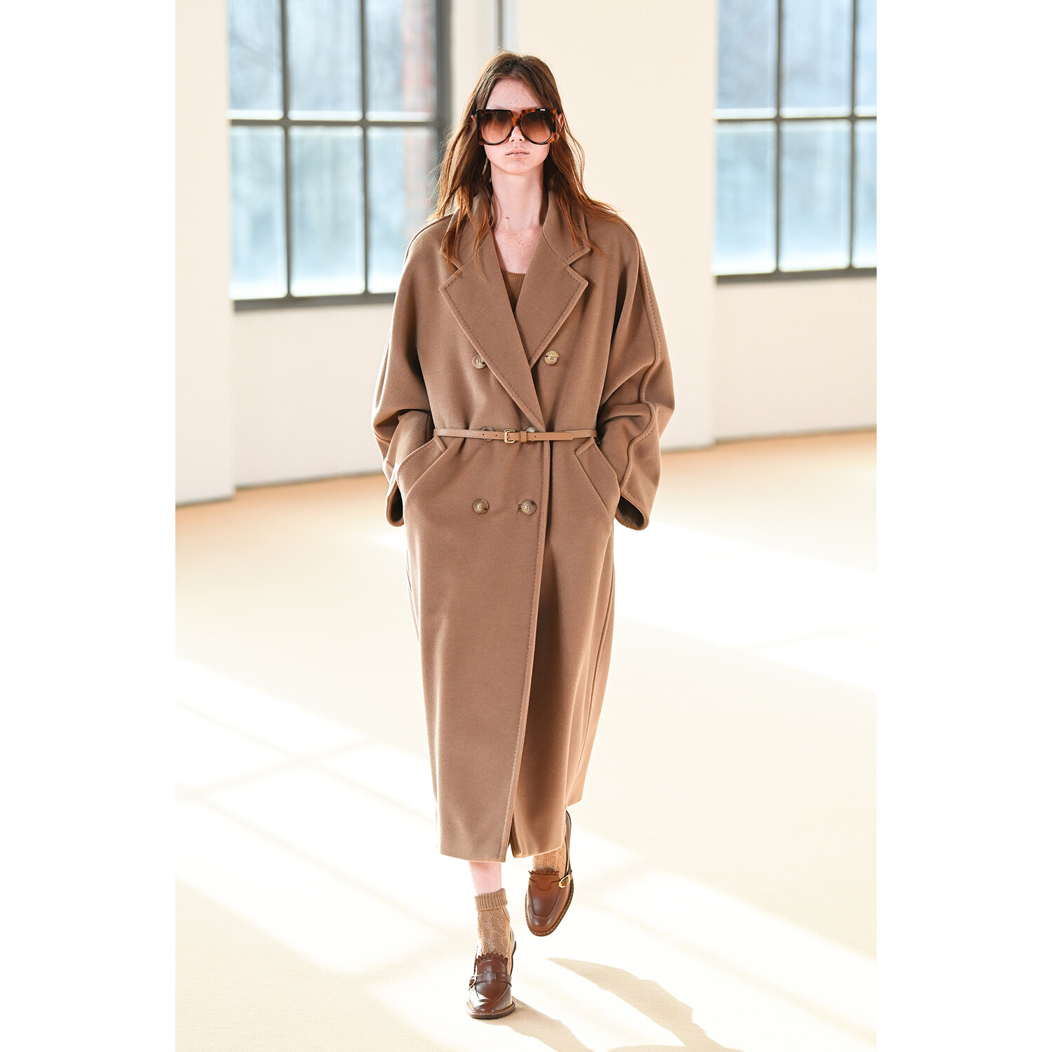 Фото Max Mara Fall-Winter 2021 Menswear Collection / Коллекция Max Mara осень-зима 2021