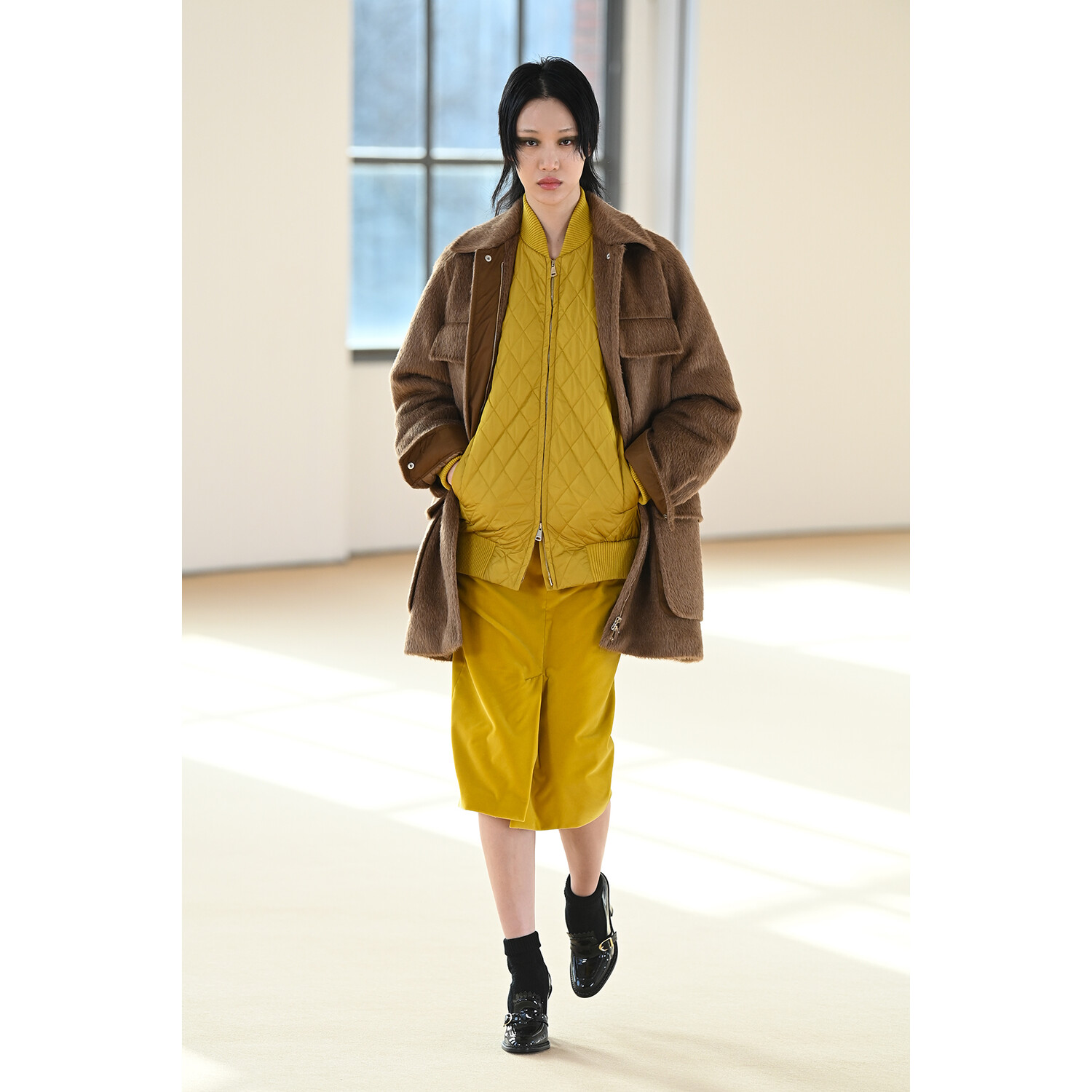 Фото Max Mara Fall-Winter 2021 Menswear Collection / Коллекция Max Mara осень-зима 2021
