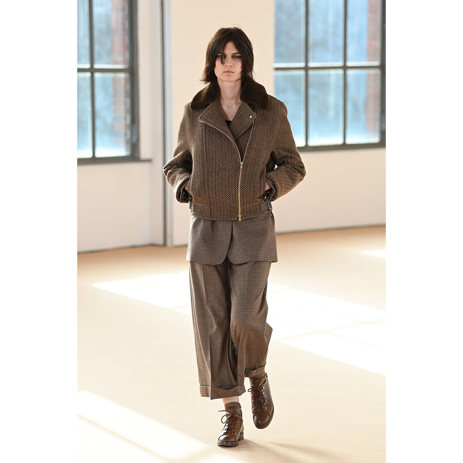 Фото Max Mara Fall-Winter 2021 Menswear Collection / Коллекция Max Mara осень-зима 2021
