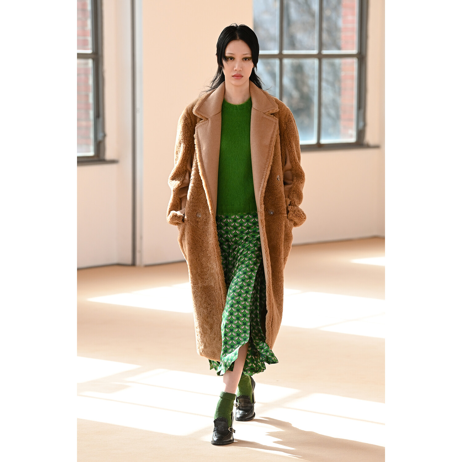 Фото Max Mara Fall-Winter 2021 Menswear Collection / Коллекция Max Mara осень-зима 2021