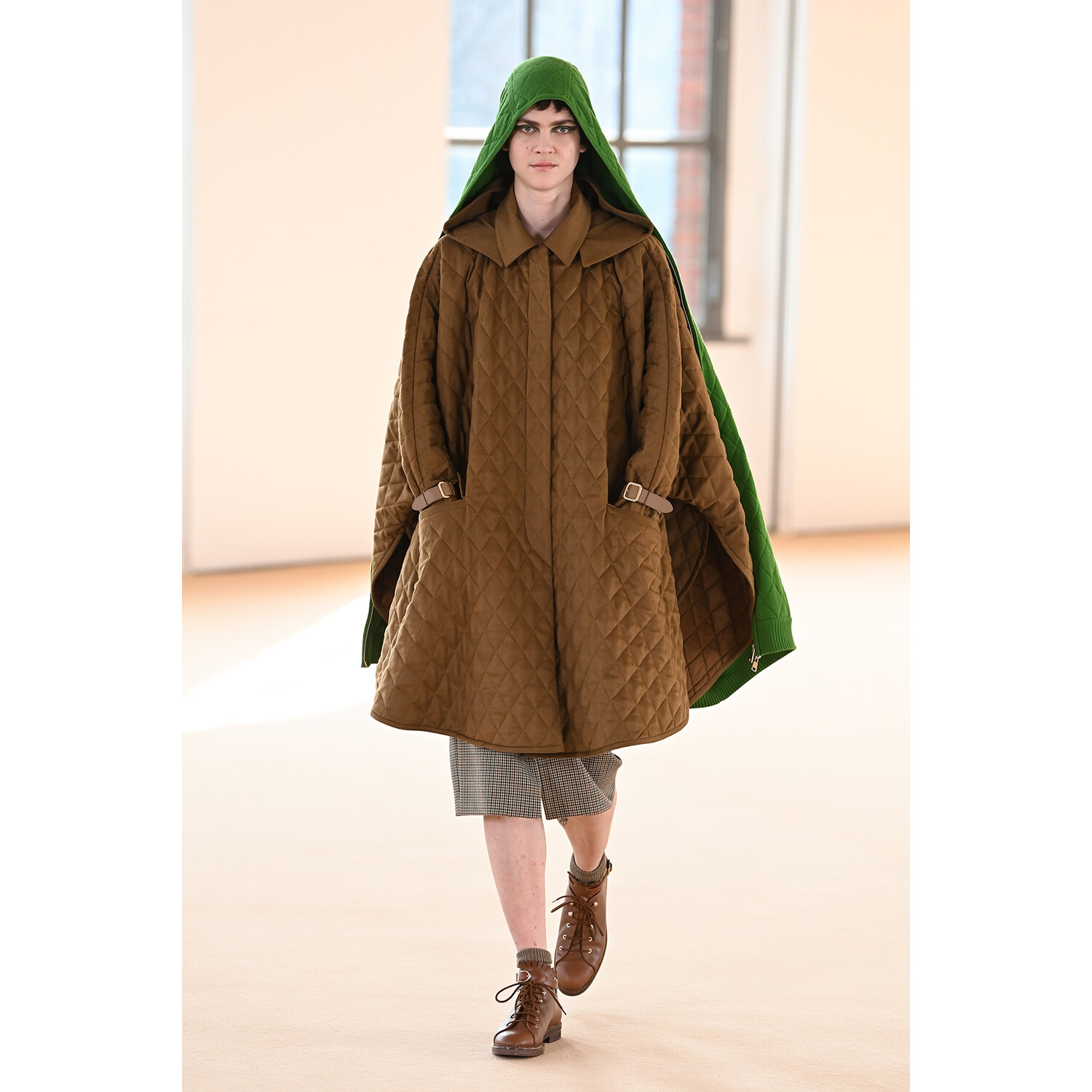 Фото Max Mara Fall-Winter 2021 Menswear Collection / Коллекция Max Mara осень-зима 2021