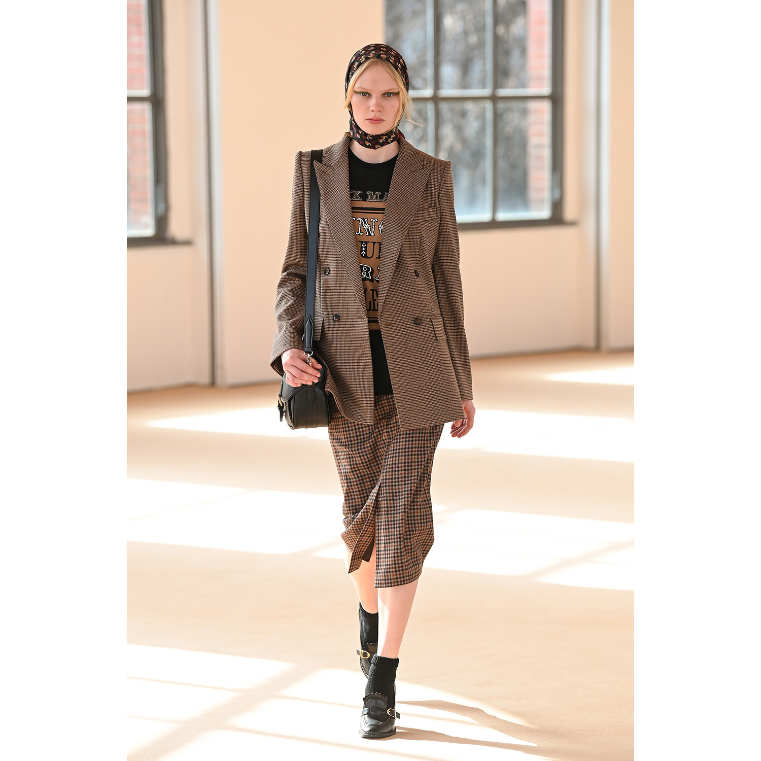 Фото Max Mara Fall-Winter 2021 Menswear Collection / Коллекция Max Mara осень-зима 2021