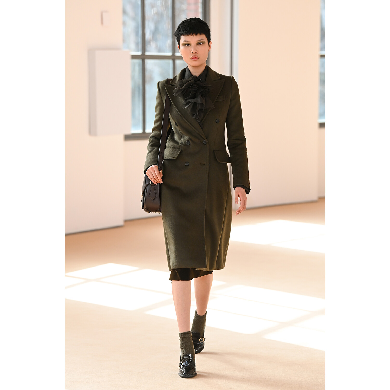 Фото Max Mara Fall-Winter 2021 Menswear Collection / Коллекция Max Mara осень-зима 2021