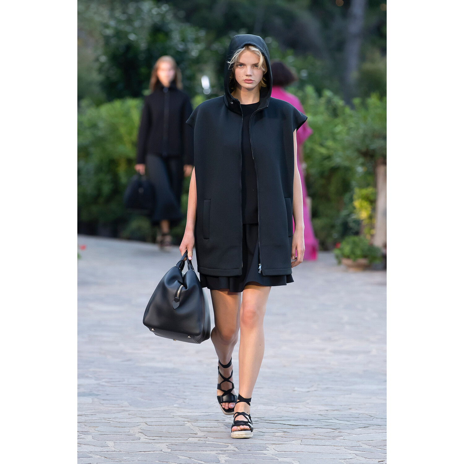 Фото Max Mara Resort 2022 / Max Mara курорт 2022