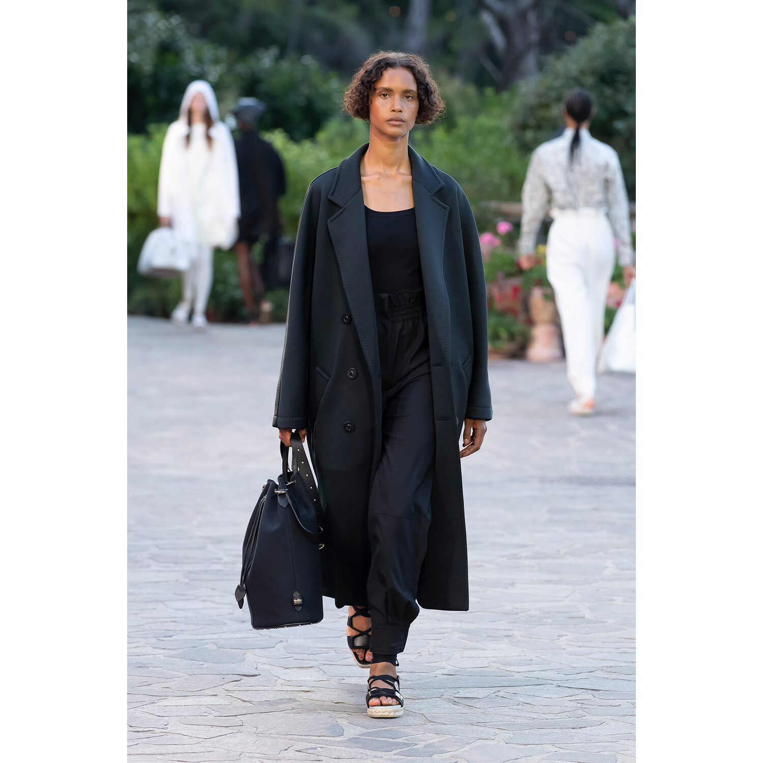 Фото Max Mara Resort 2022 / Max Mara курорт 2022