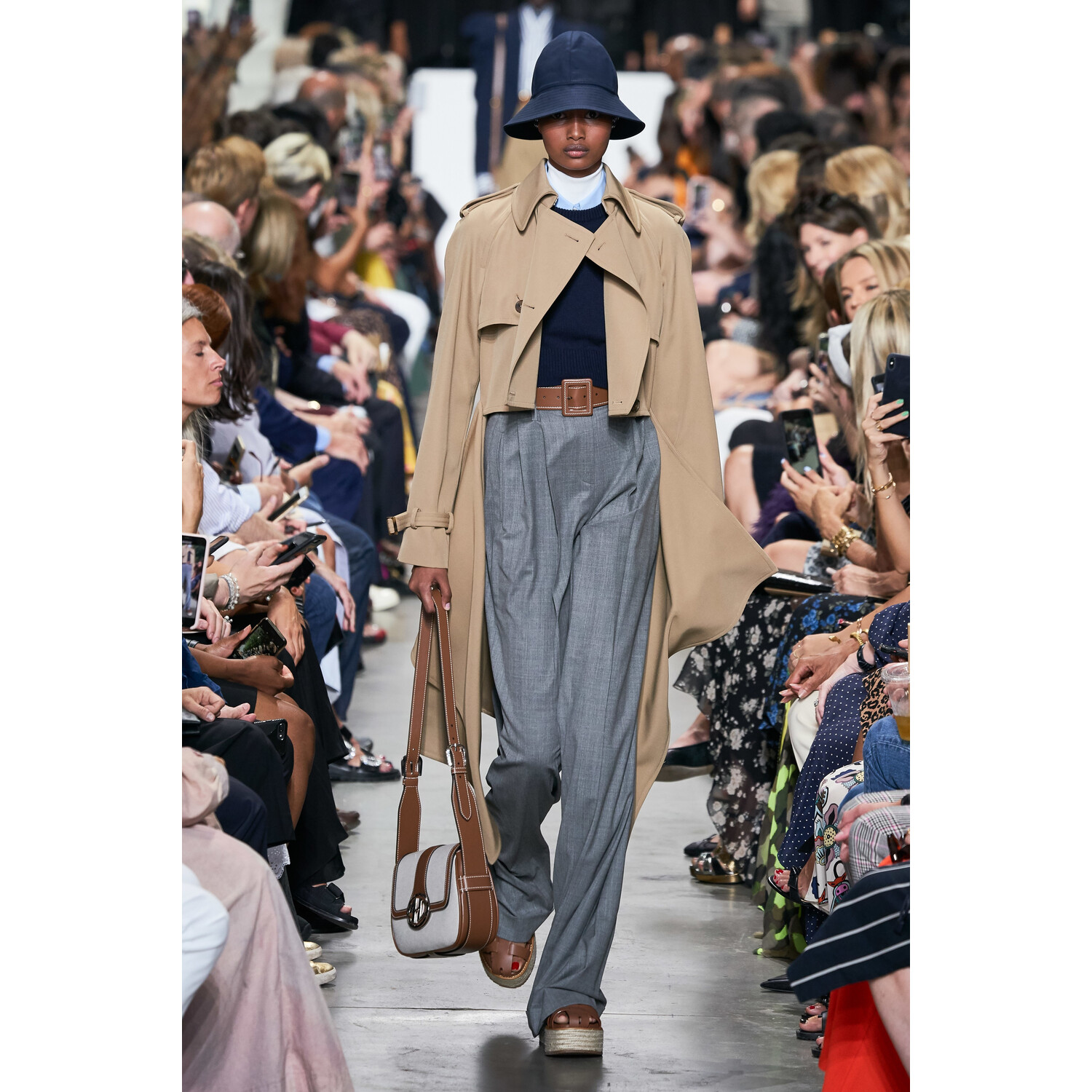 Фото Michael Kors Collection Spring 2020 / Michael Kors Collectionвесна-лето 2020 / Неделя моды: Нью-Йорк
