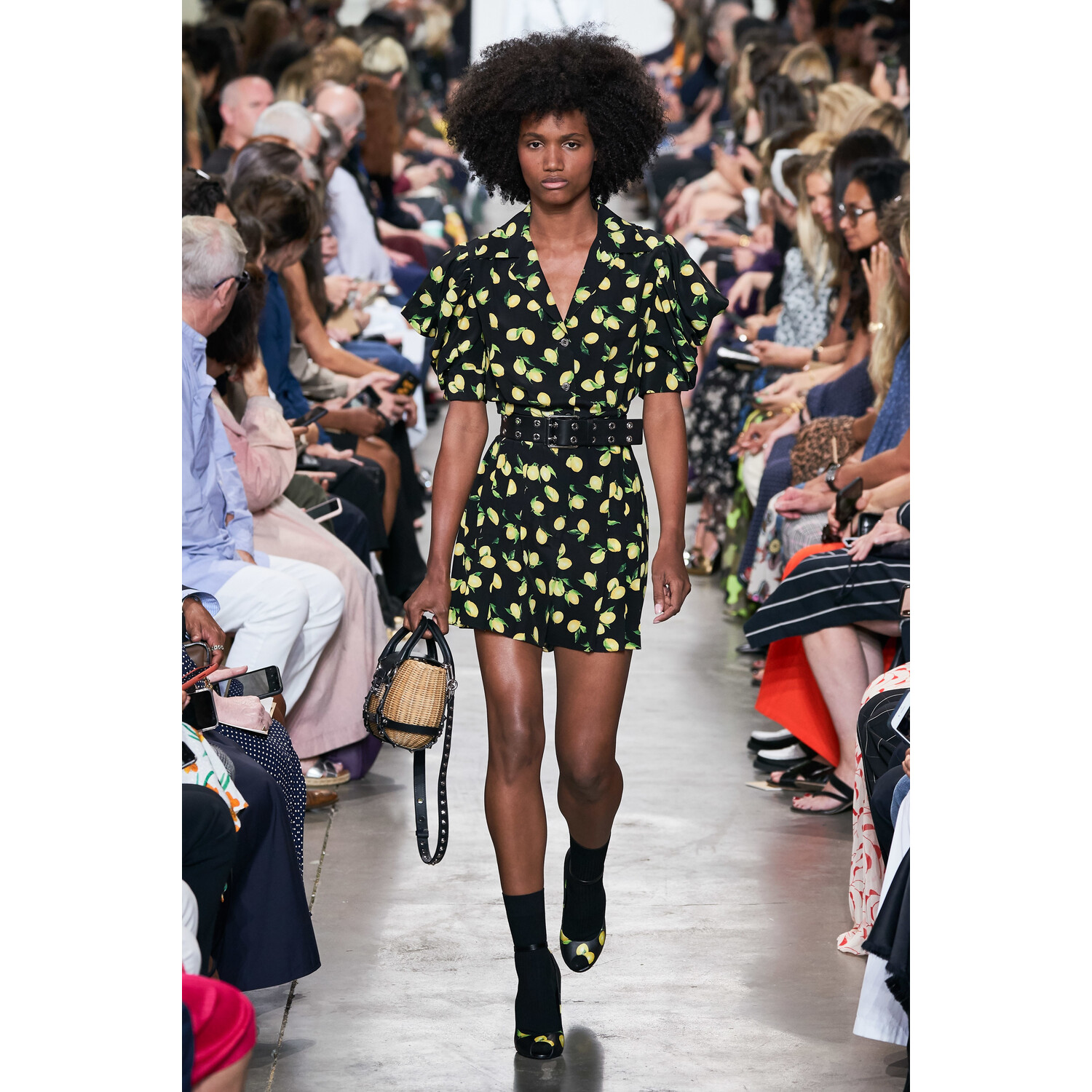 Фото Michael Kors Collection Spring 2020 / Michael Kors Collectionвесна-лето 2020 / Неделя моды: Нью-Йорк