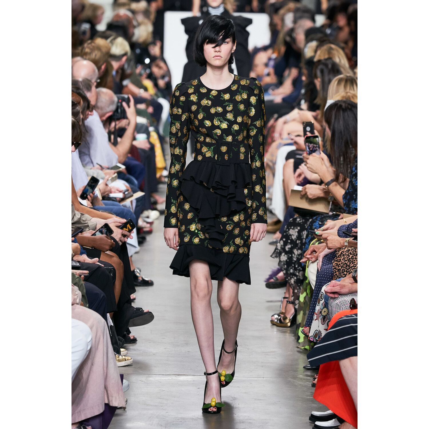 Фото Michael Kors Collection Spring 2020 / Michael Kors Collectionвесна-лето 2020 / Неделя моды: Нью-Йорк