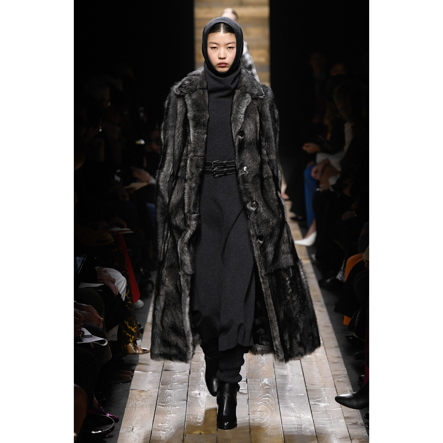 Фото Michael Kors Collection Fall 2020 Ready-to-Wear / Майкл Корс осень 2020 / Неделя моды: Нью-Йорк