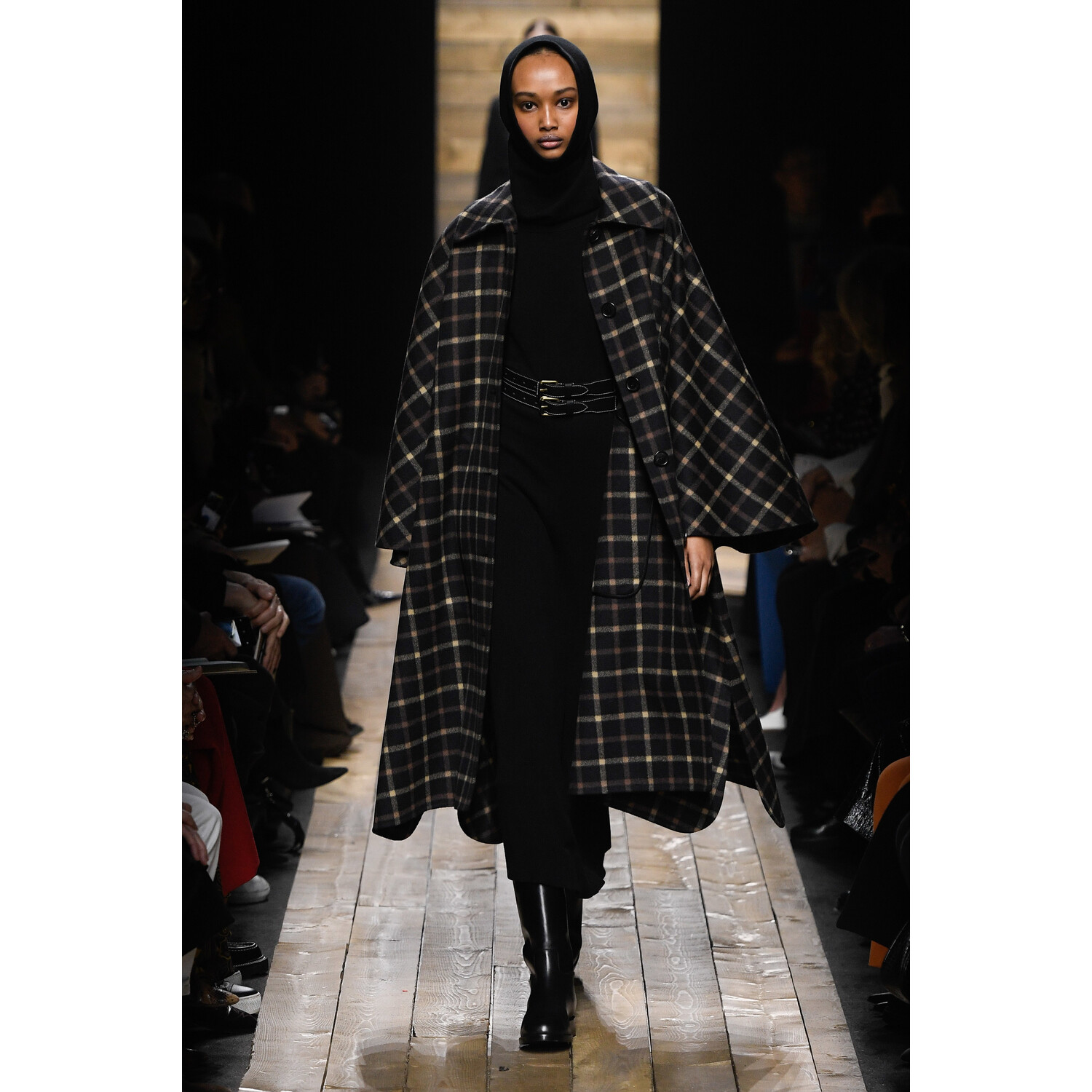 Фото Michael Kors Collection Fall 2020 Ready-to-Wear / Майкл Корс осень 2020 / Неделя моды: Нью-Йорк