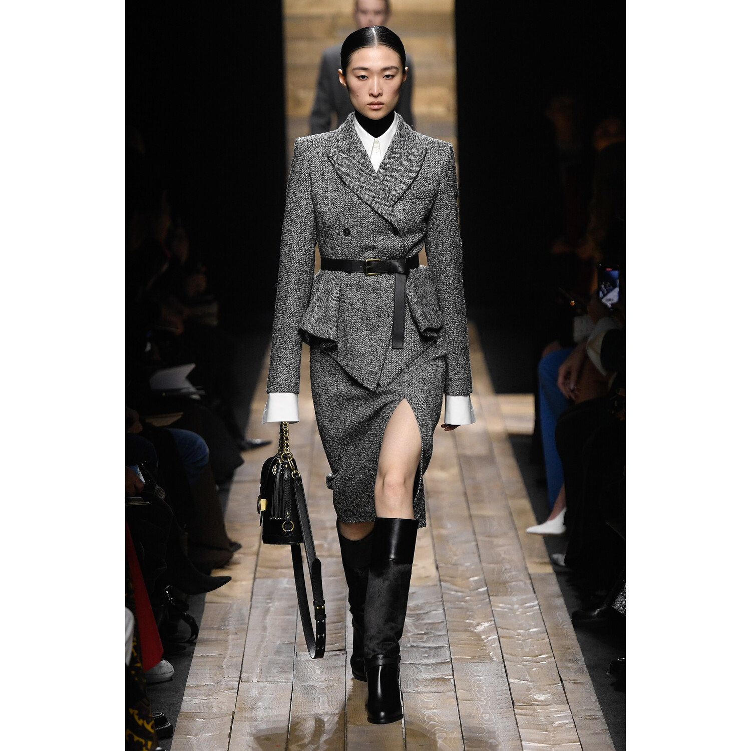Фото Michael Kors Collection Fall 2020 Ready-to-Wear / Майкл Корс осень 2020 / Неделя моды: Нью-Йорк