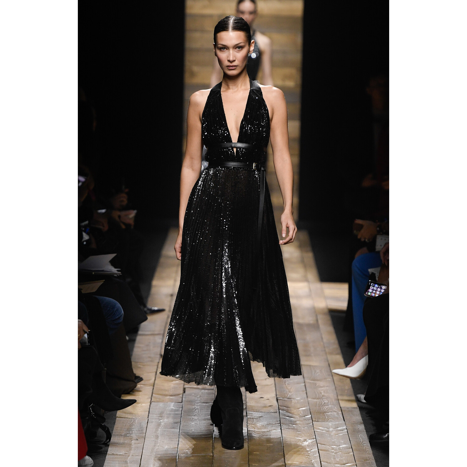 Фото Michael Kors Collection Fall 2020 Ready-to-Wear / Майкл Корс осень 2020 / Неделя моды: Нью-Йорк