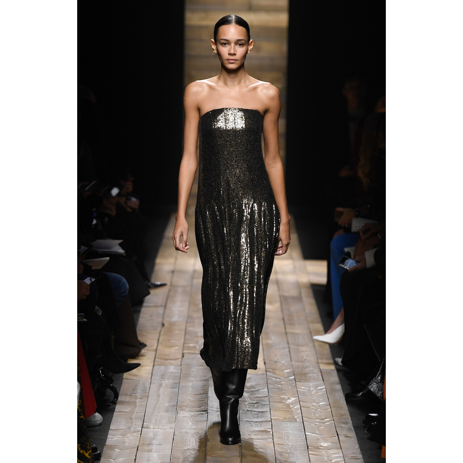 Фото Michael Kors Collection Fall 2020 Ready-to-Wear / Майкл Корс осень 2020 / Неделя моды: Нью-Йорк