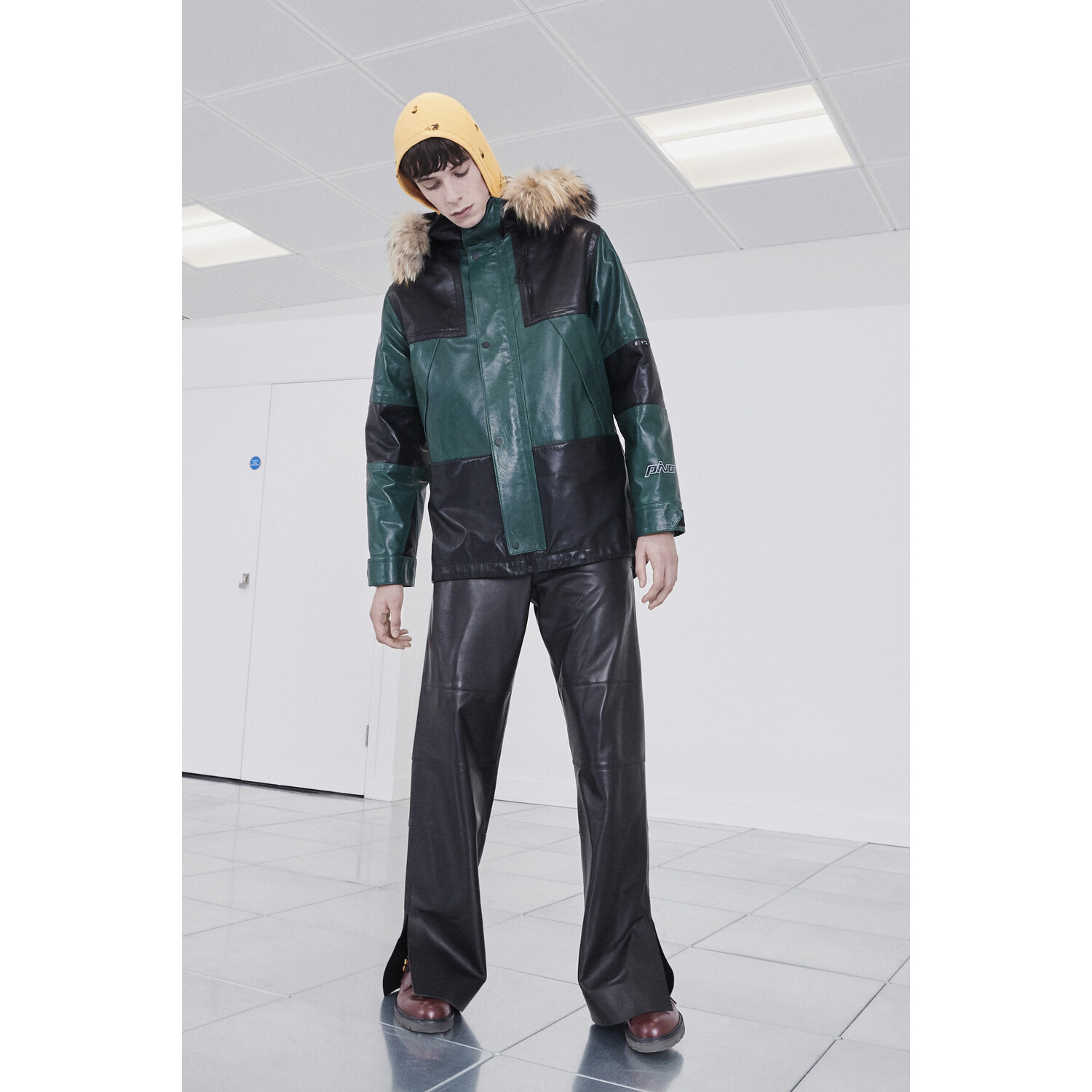 Фото Off-White Menswear Pre-Fall 2020 / Off-White Мужская одежда осень-зима 2020