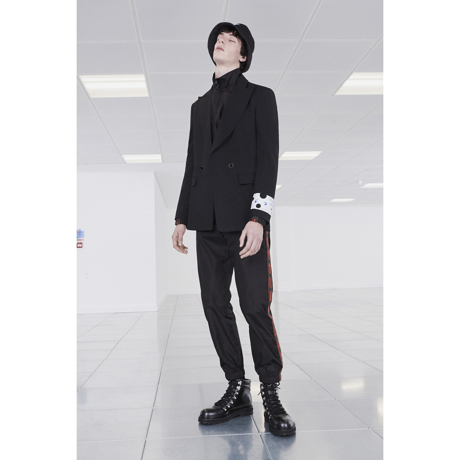 Фото Off-White Menswear Pre-Fall 2020 / Off-White Мужская одежда осень-зима 2020
