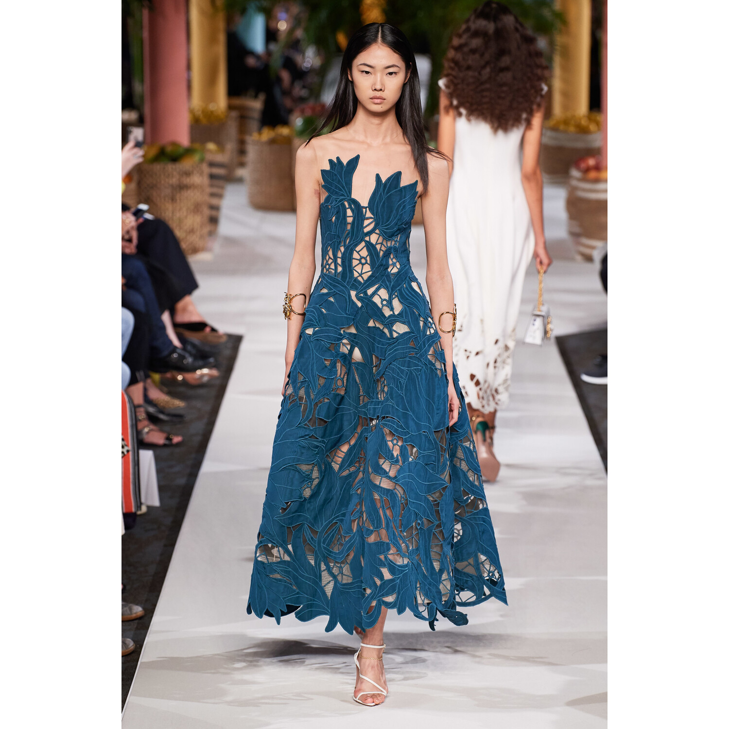 Фото Oscar de la Renta Spring 2020 / Oscar de la Renta весна-лето 2020 / Неделя моды: Нью-Йорк