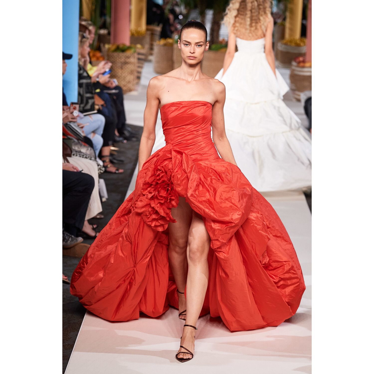 Фото Oscar de la Renta Spring 2020 / Oscar de la Renta весна-лето 2020 / Неделя моды: Нью-Йорк