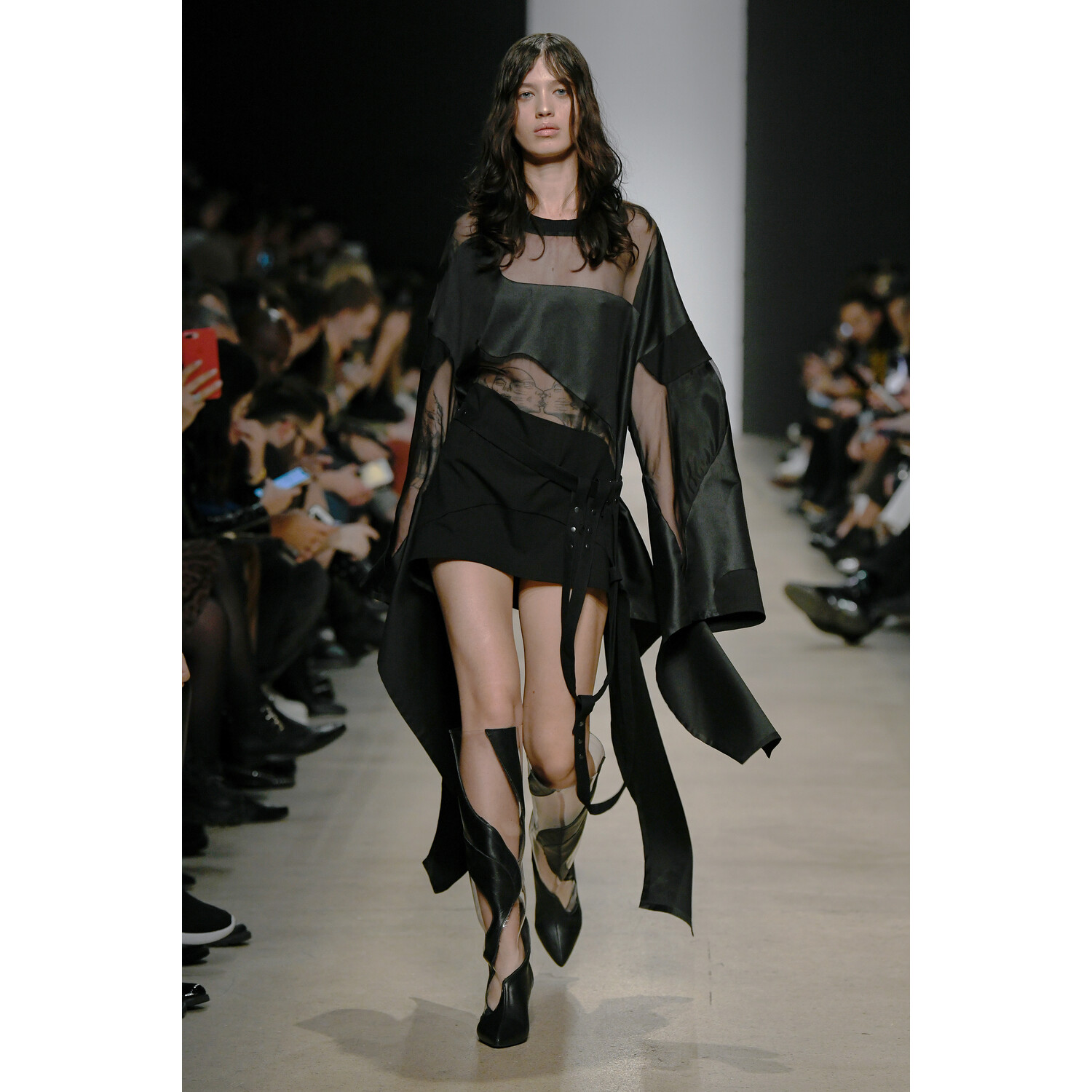 Фото Pirosmani Spring 2020 Ready-to-Wear / Pirosmani весна-лето 2020 / Неделя моды: Москва