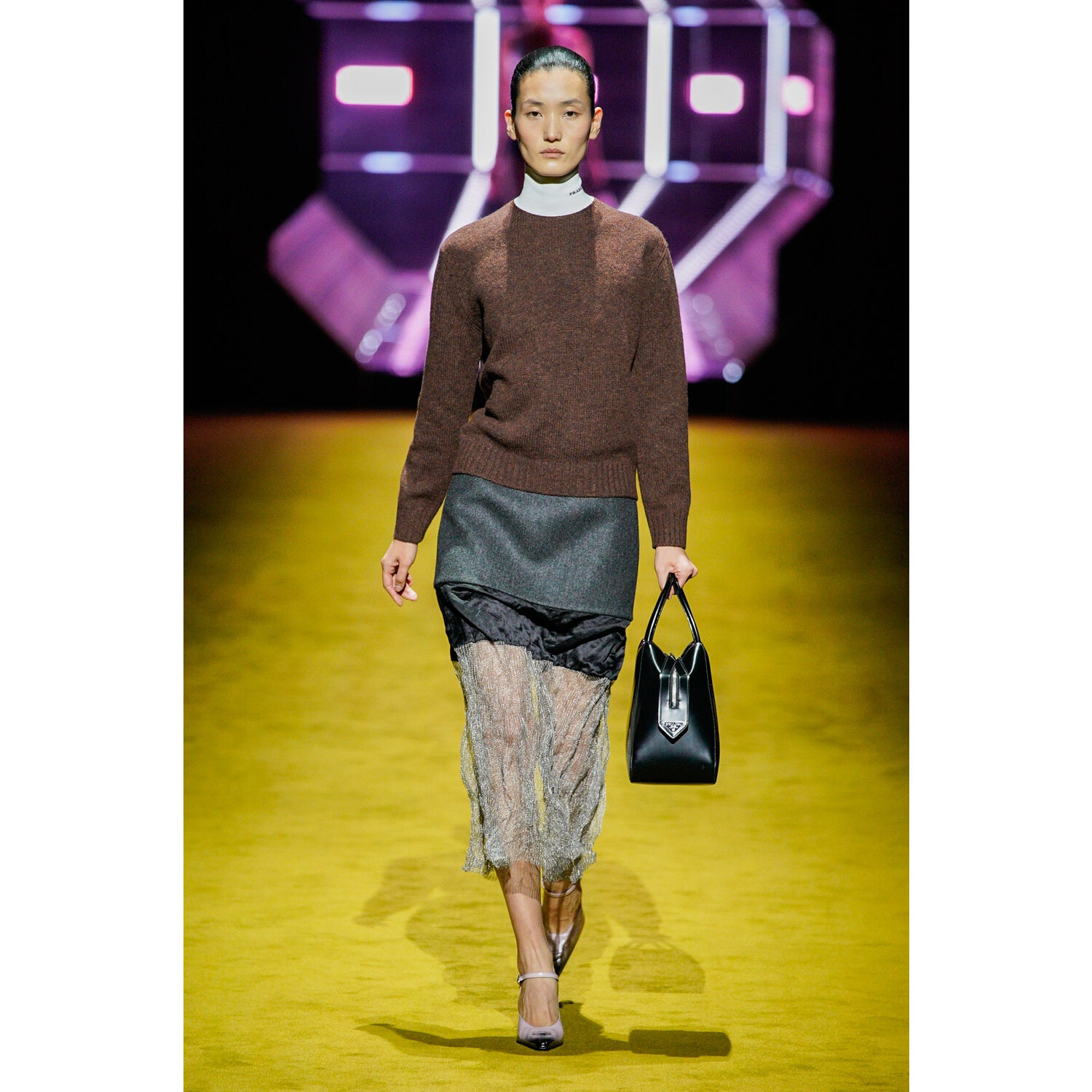 Фото Prada Fall 2022 Collection / Prada осень-зима 2022