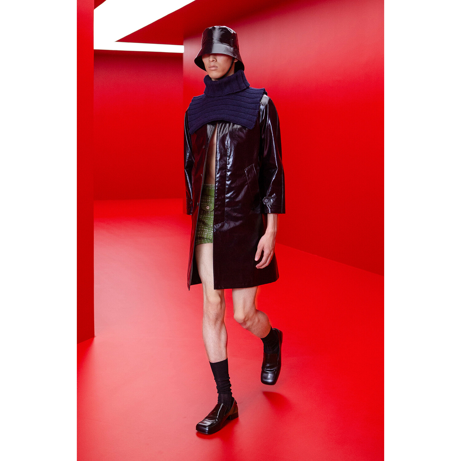 Фото Prada весна-лето 2022 мужская коллекция / Prada Spring 2022 Menswear