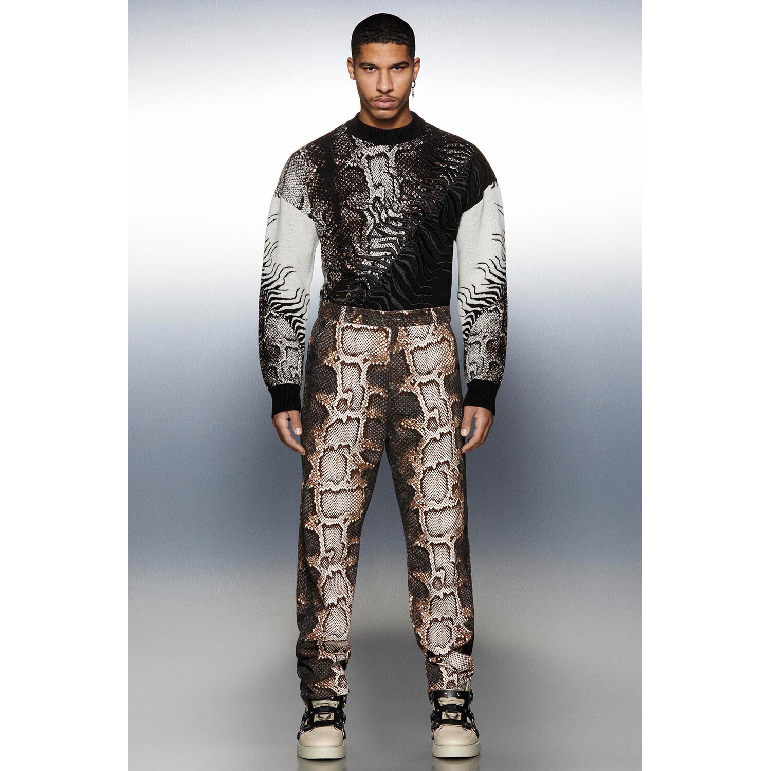 Фото Roberto Cavalli Menswear Fall 2022 Collection / Roberto Cavalli осень-зима 2022/2023