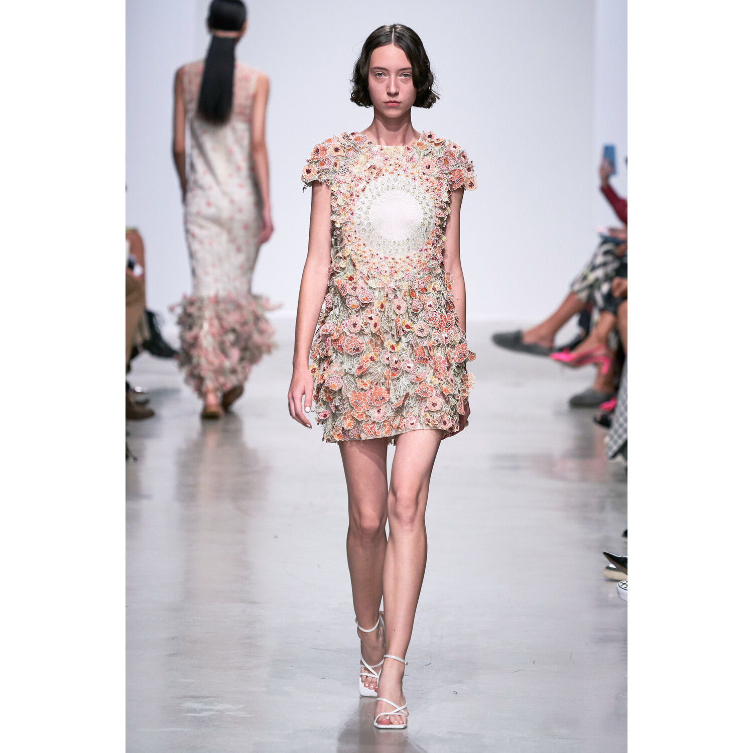 Фото Rahul Mishra Spring 2020 / Rahul Mishra весна-лето 2020 / Неделя моды: Париж